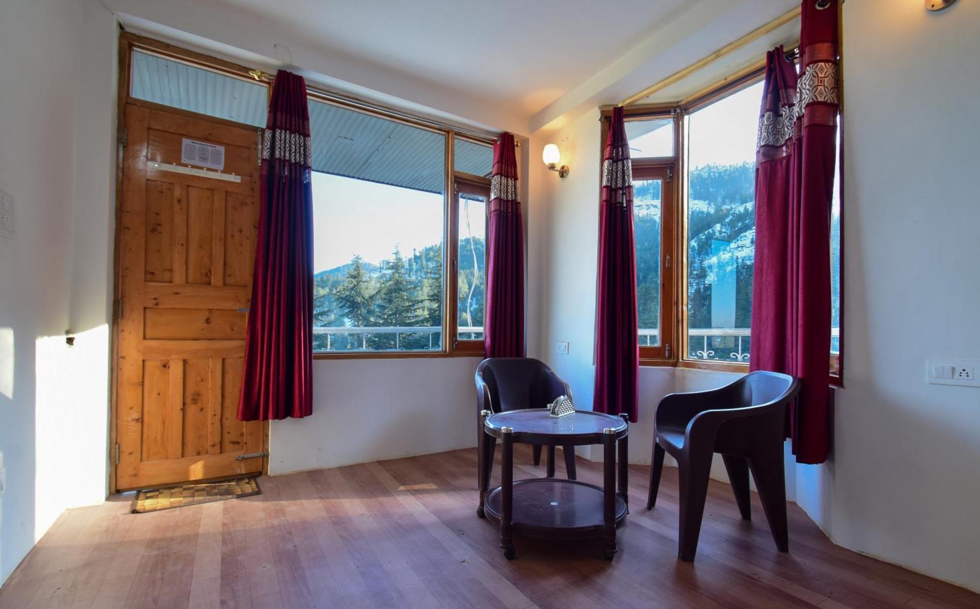 Gulmarg Height Homestay, Kufri-hp Shimla