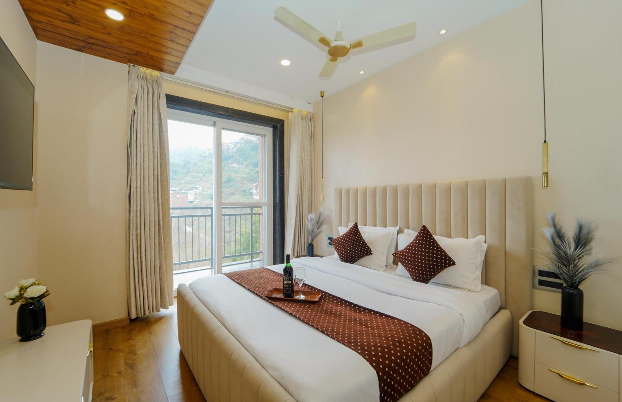 White Breeze 2bhk