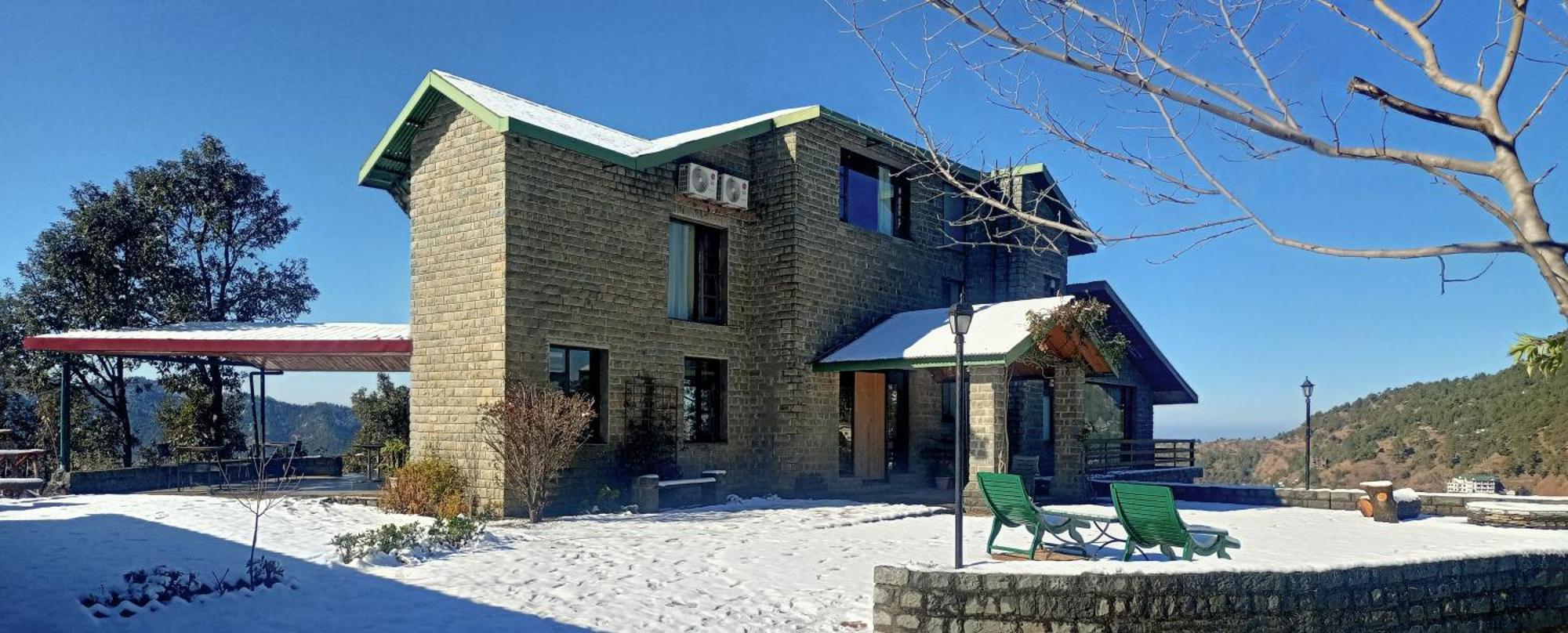 Resort Woodsmoke Retreat 4*