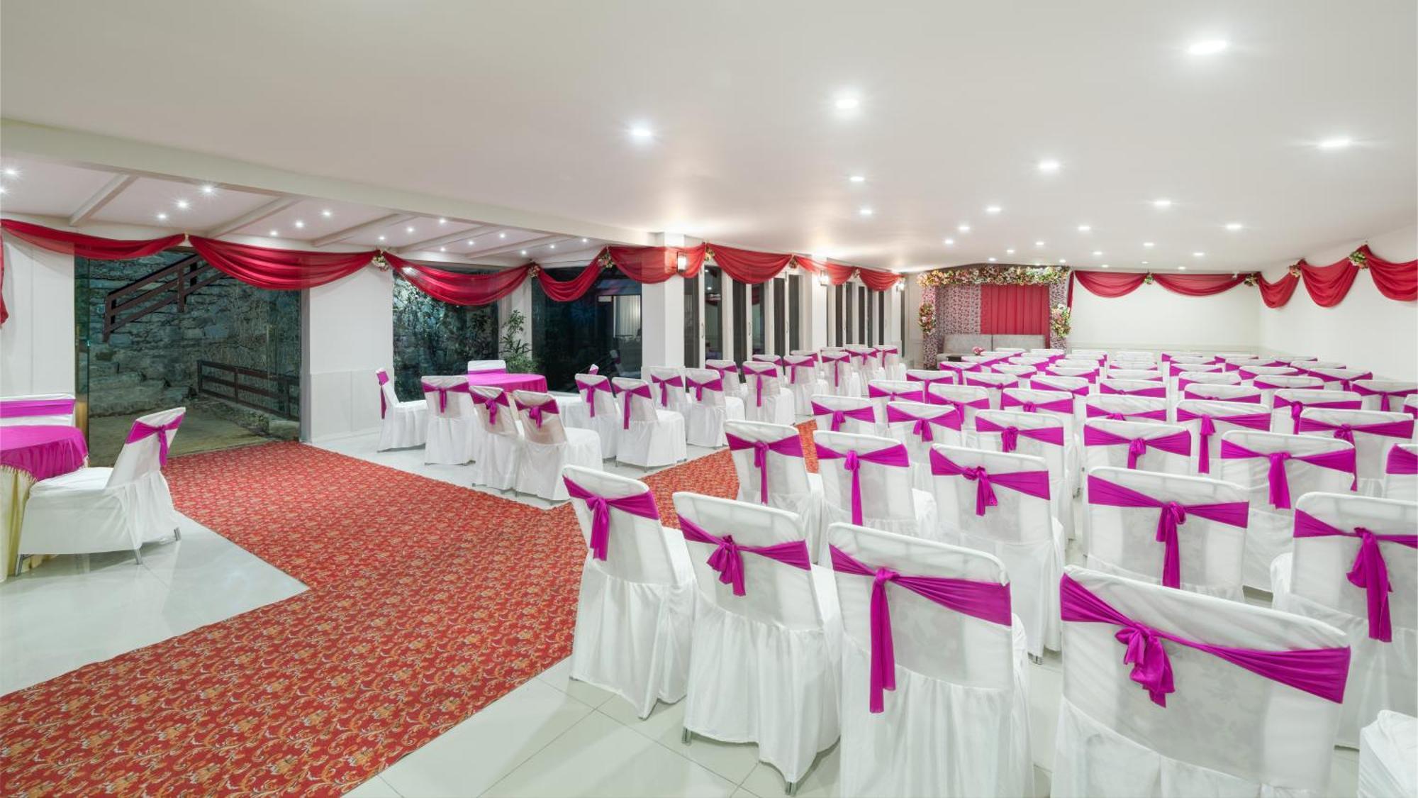 Woodsmoke Retreat Resort Shimla