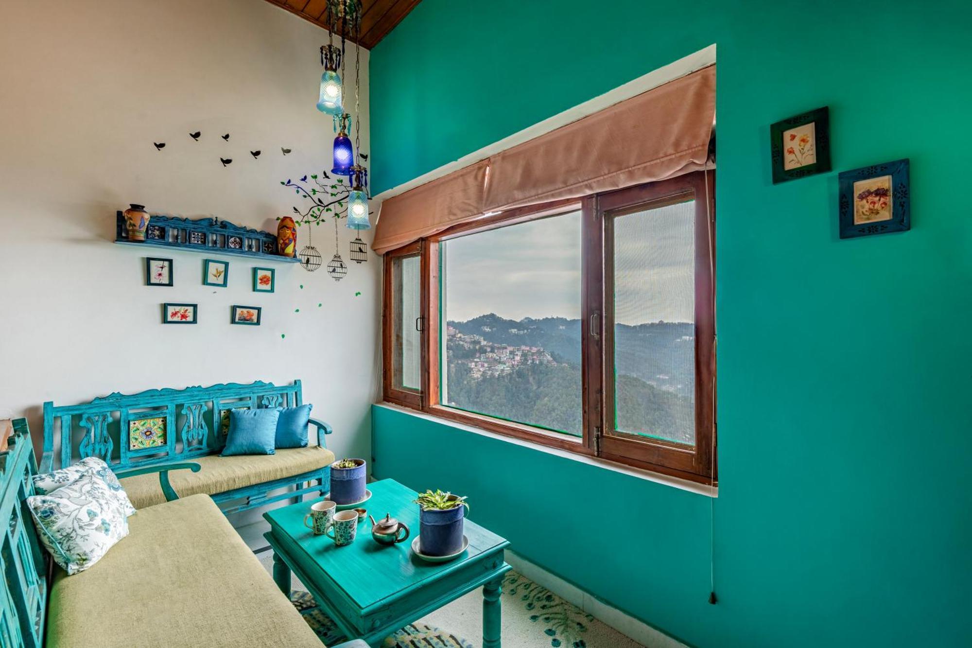 Hotel Alaya Meridian Oak, Shimla