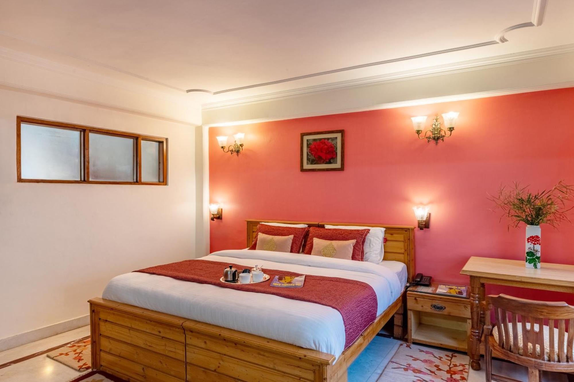 Alaya Meridian Oak, Shimla