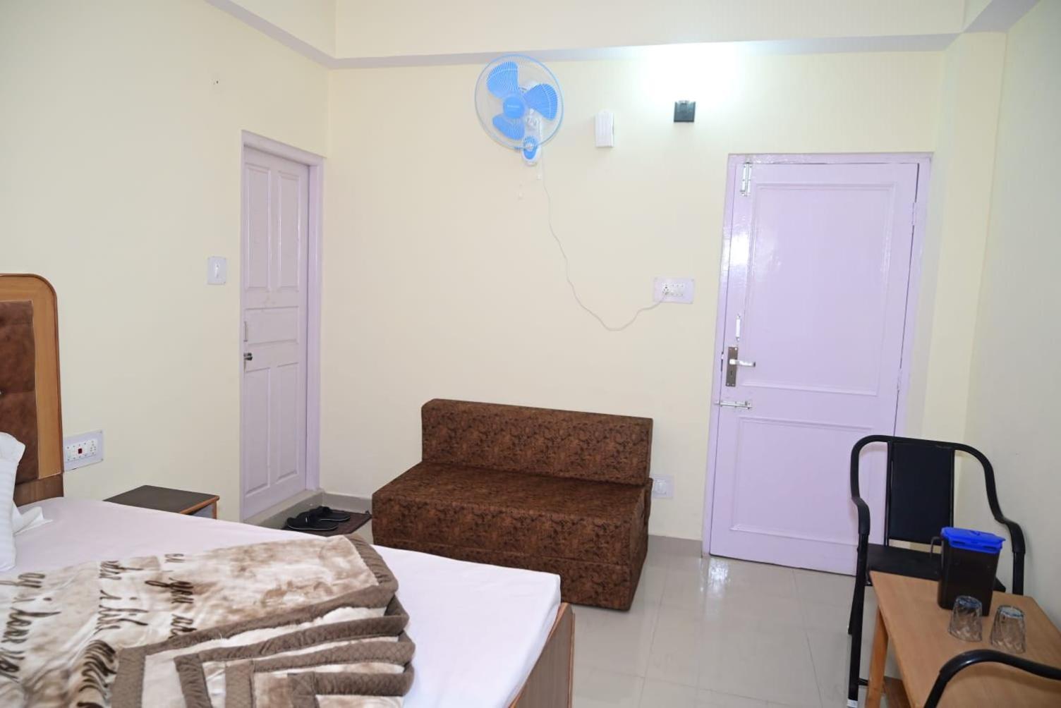 Bed & Breakfast Krishna Near Mall Road Shimla