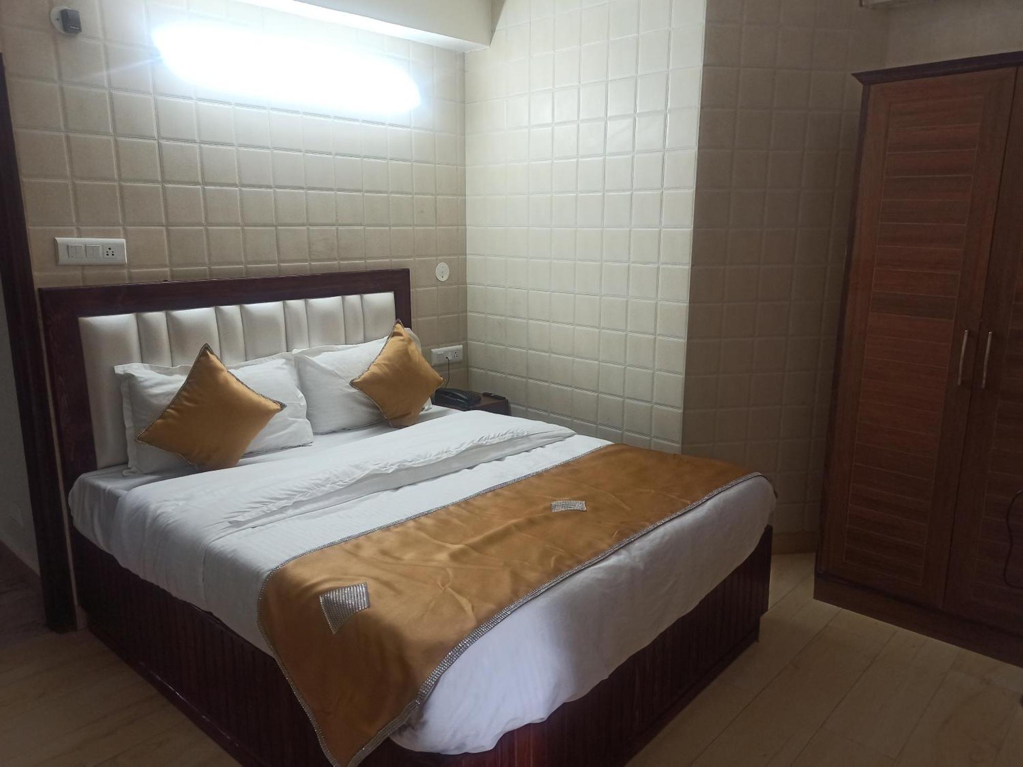 Hotel Uphar