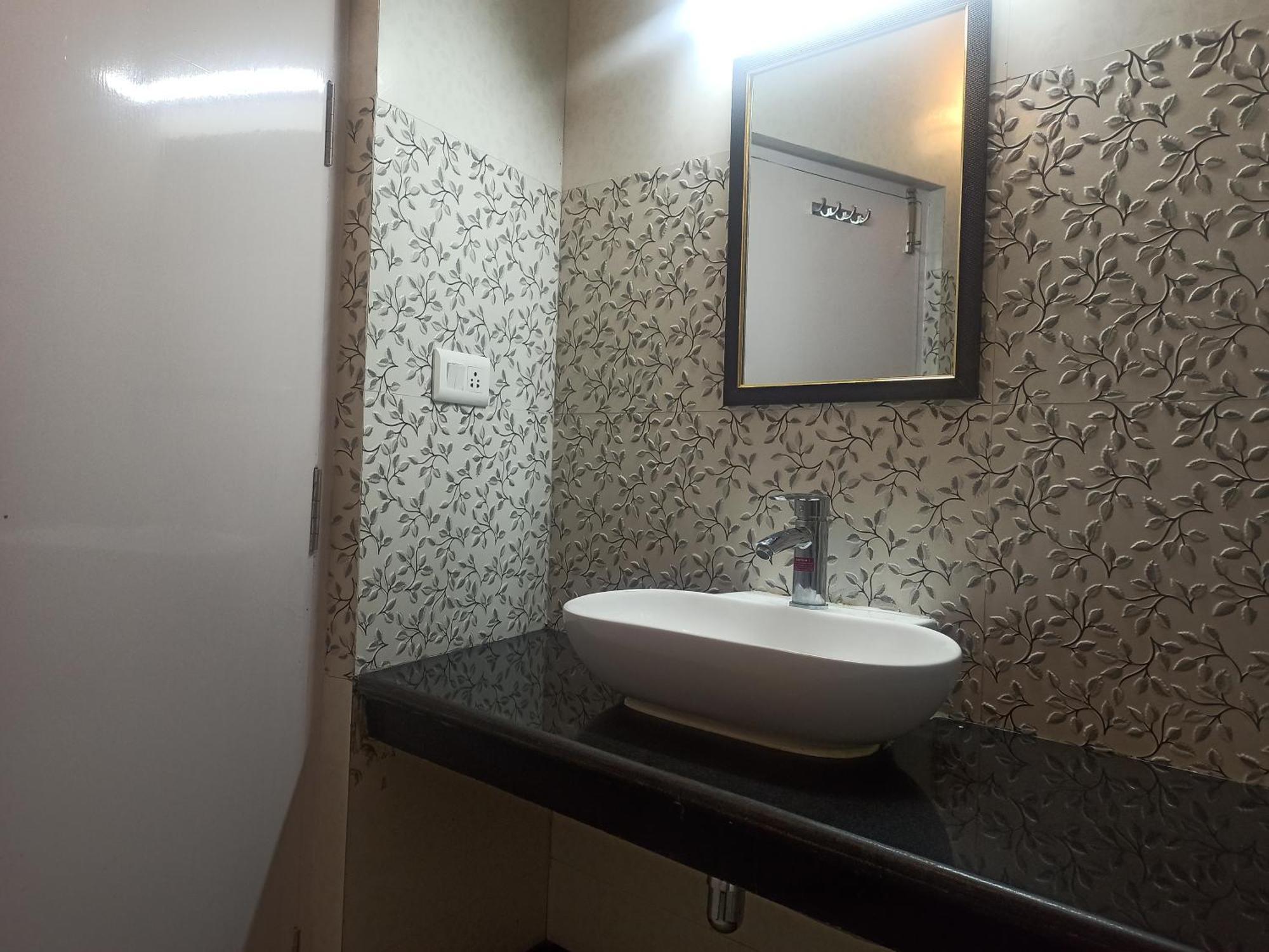 Hotel Uphar *