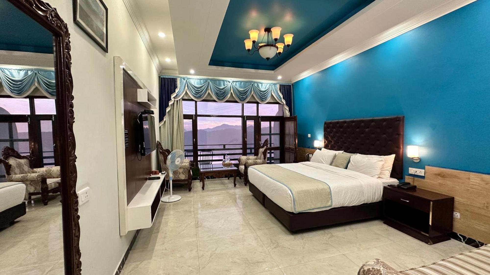Nest Guest house *