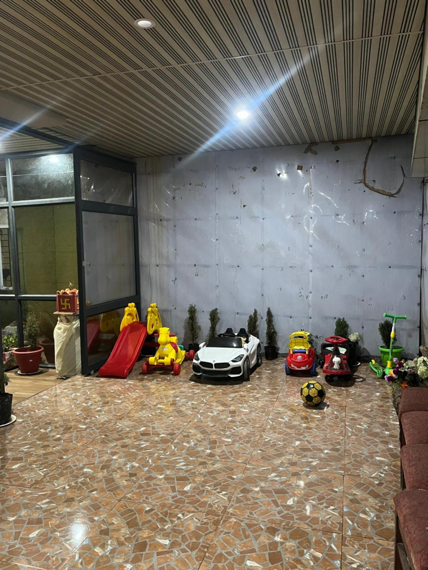 Wintry Homes 5 Bhk *