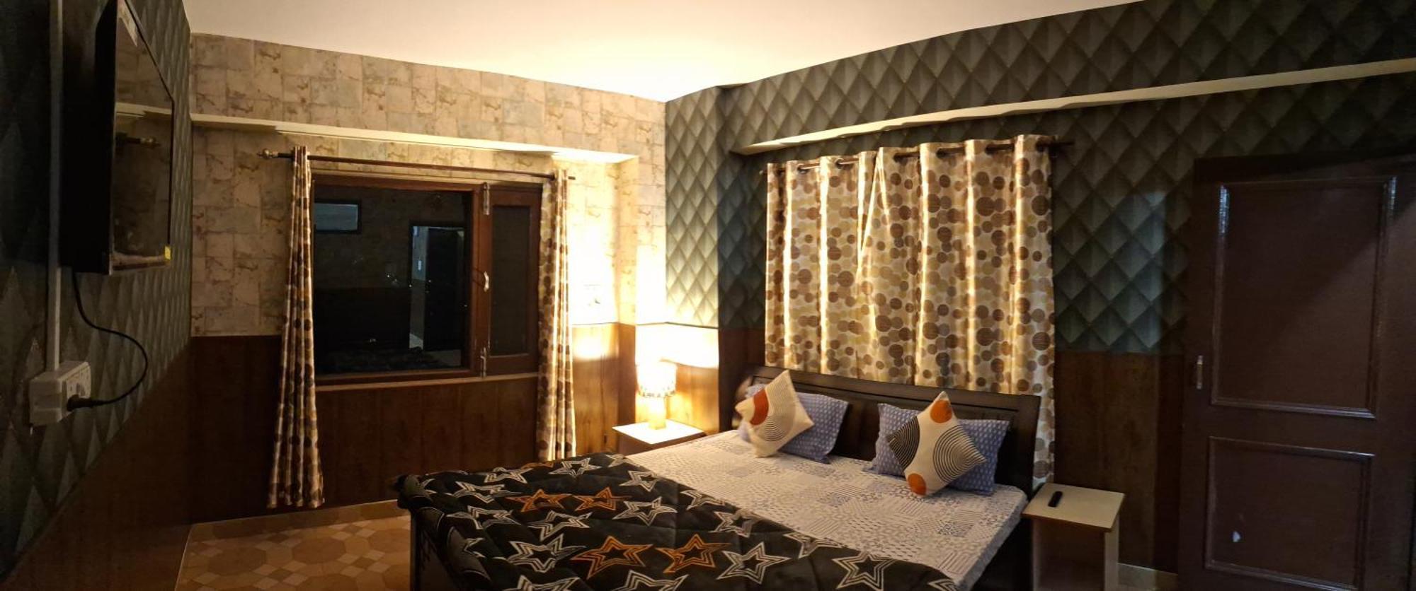 Anand Niketan Apartment *