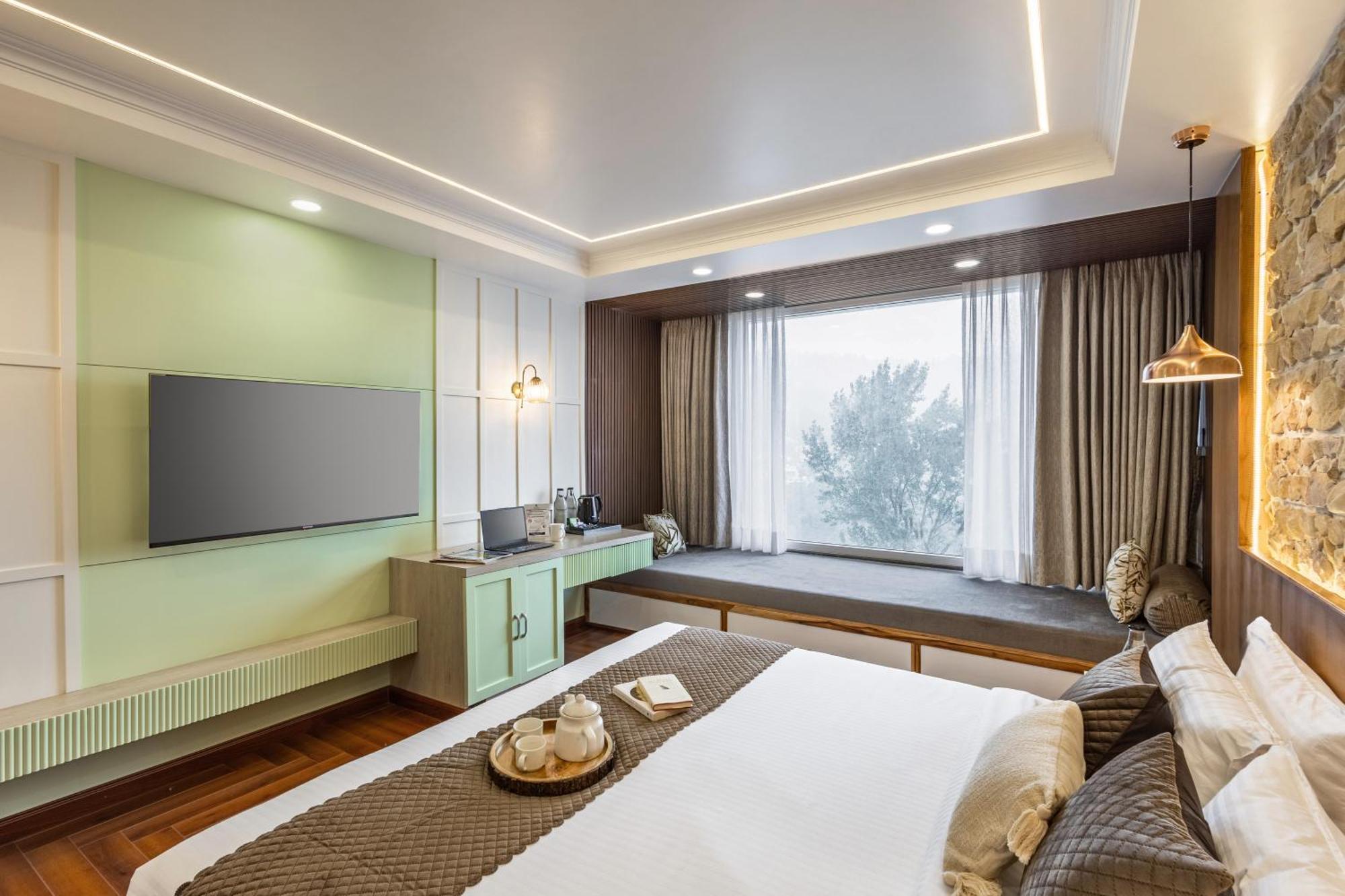 Apartment Alaya 6 Bhk With Garden - Evaara Woods Hilltop *