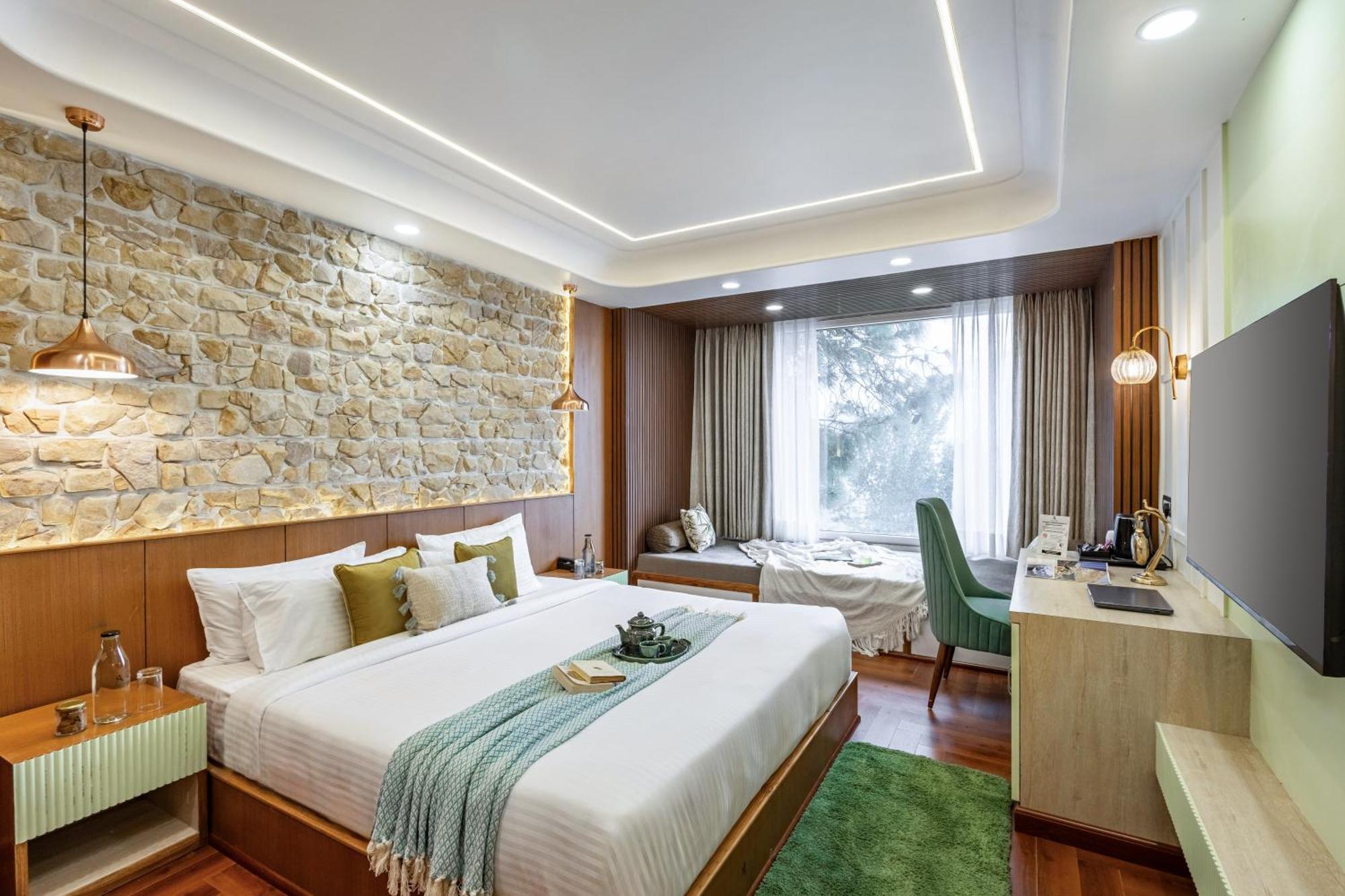 Apartment Alaya 6 Bhk With Garden - Evaara Woods Hilltop Shimla