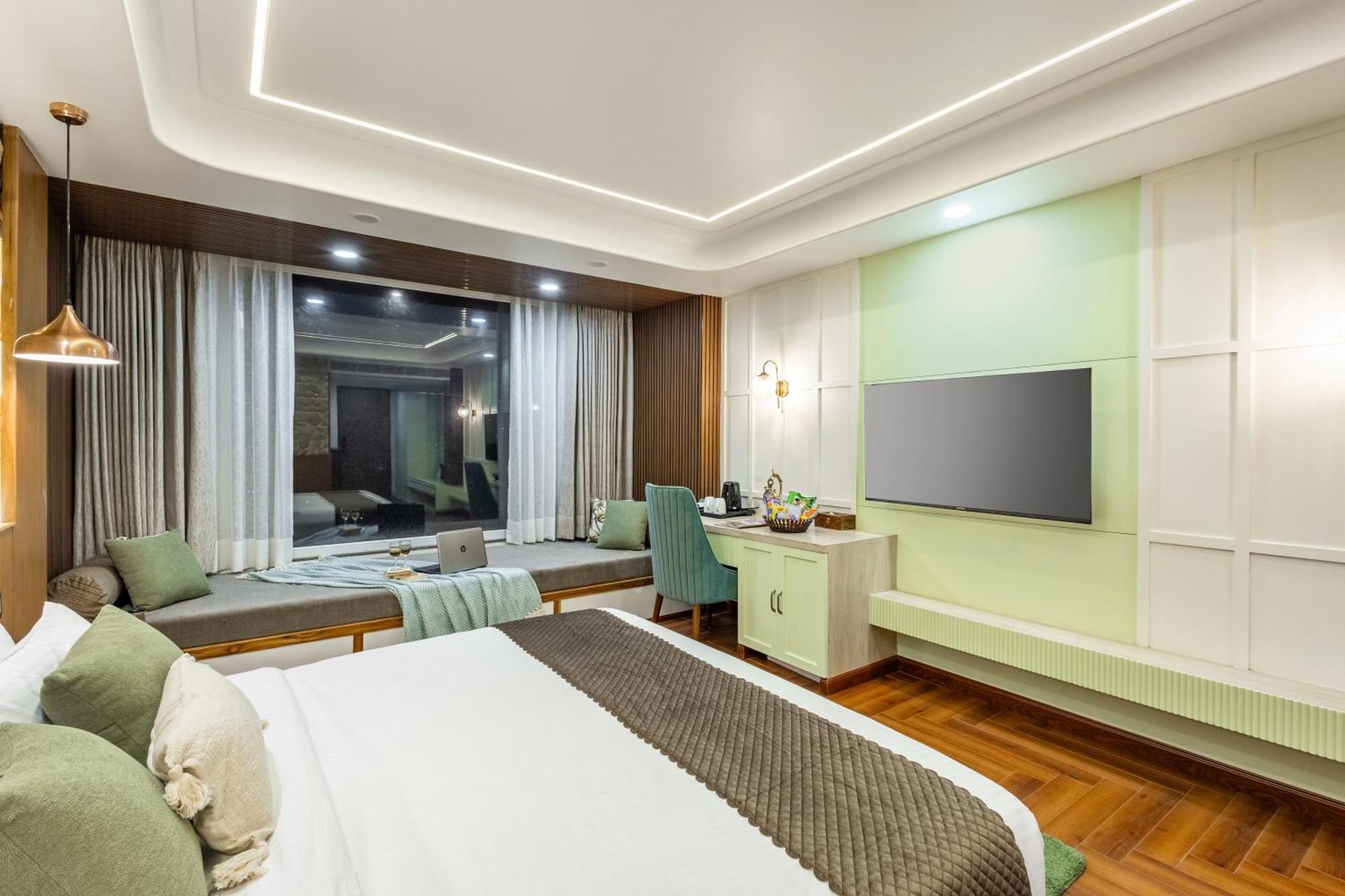 Apartment Alaya 3 Bhk With Garden - Evaara Woods Breeze Shimla