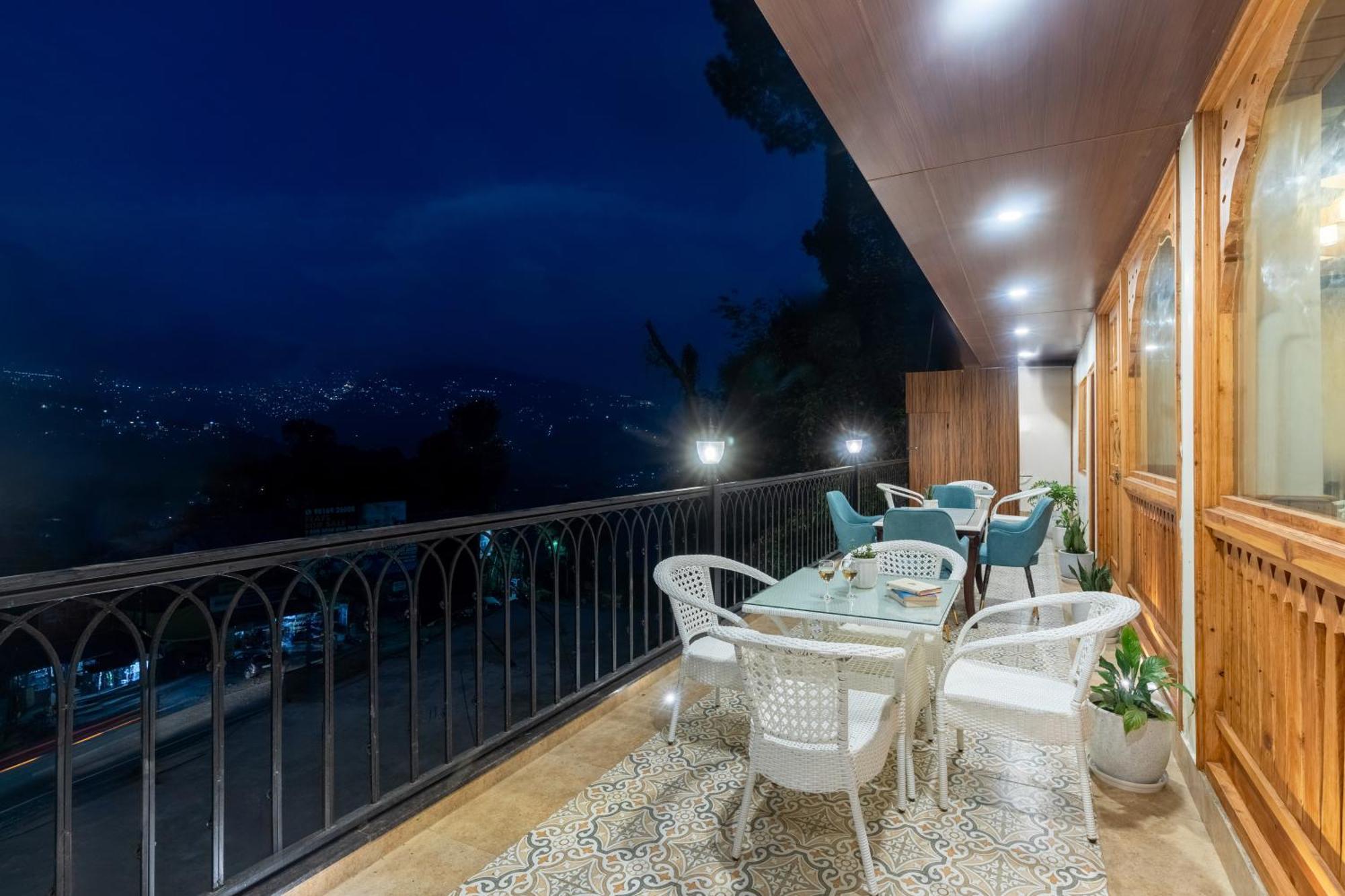 Alaya 3 Bhk With Garden - Evaara Woods Breeze *