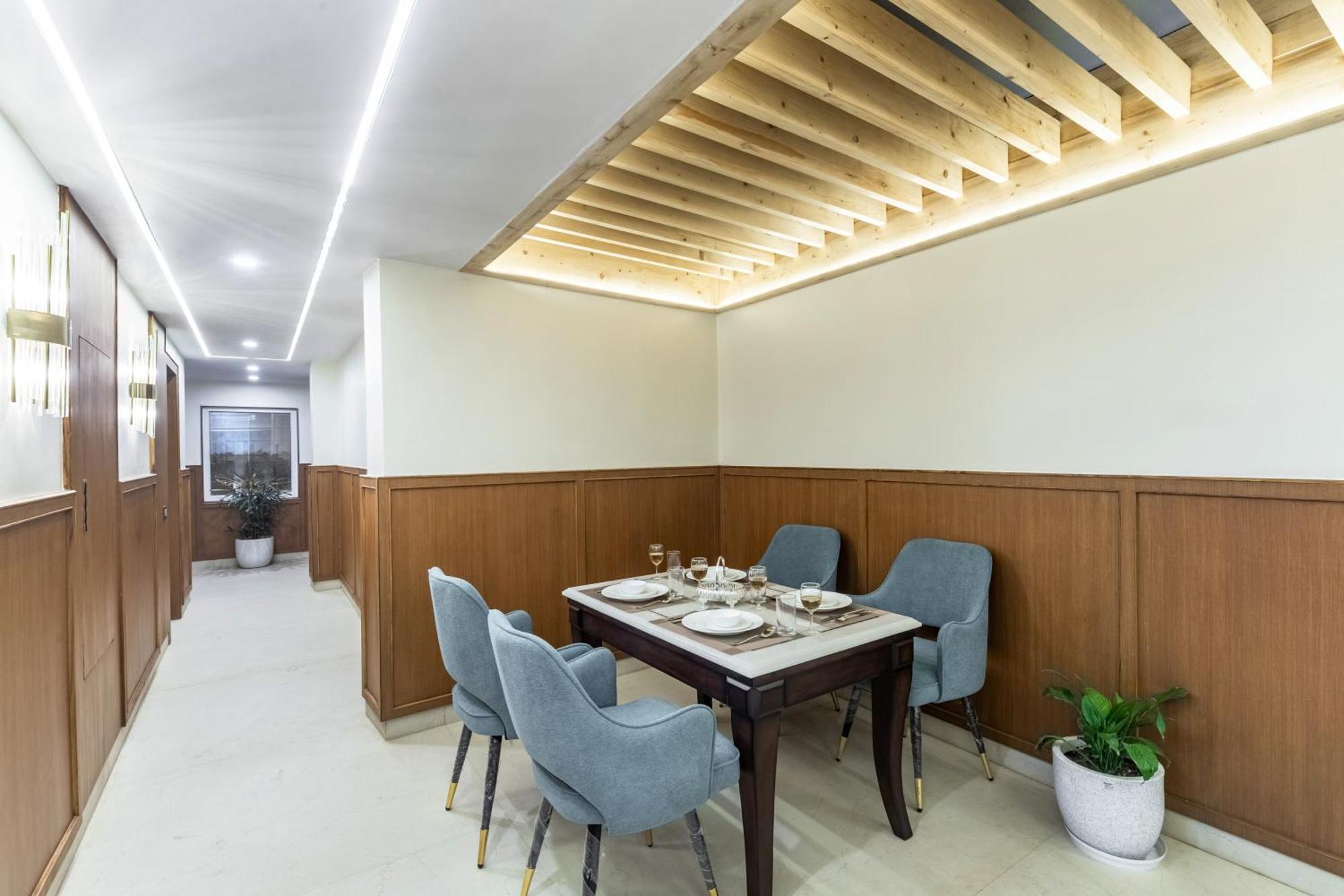 Alaya 3bhk With Garden -evaara Woods Ridge Apartment *