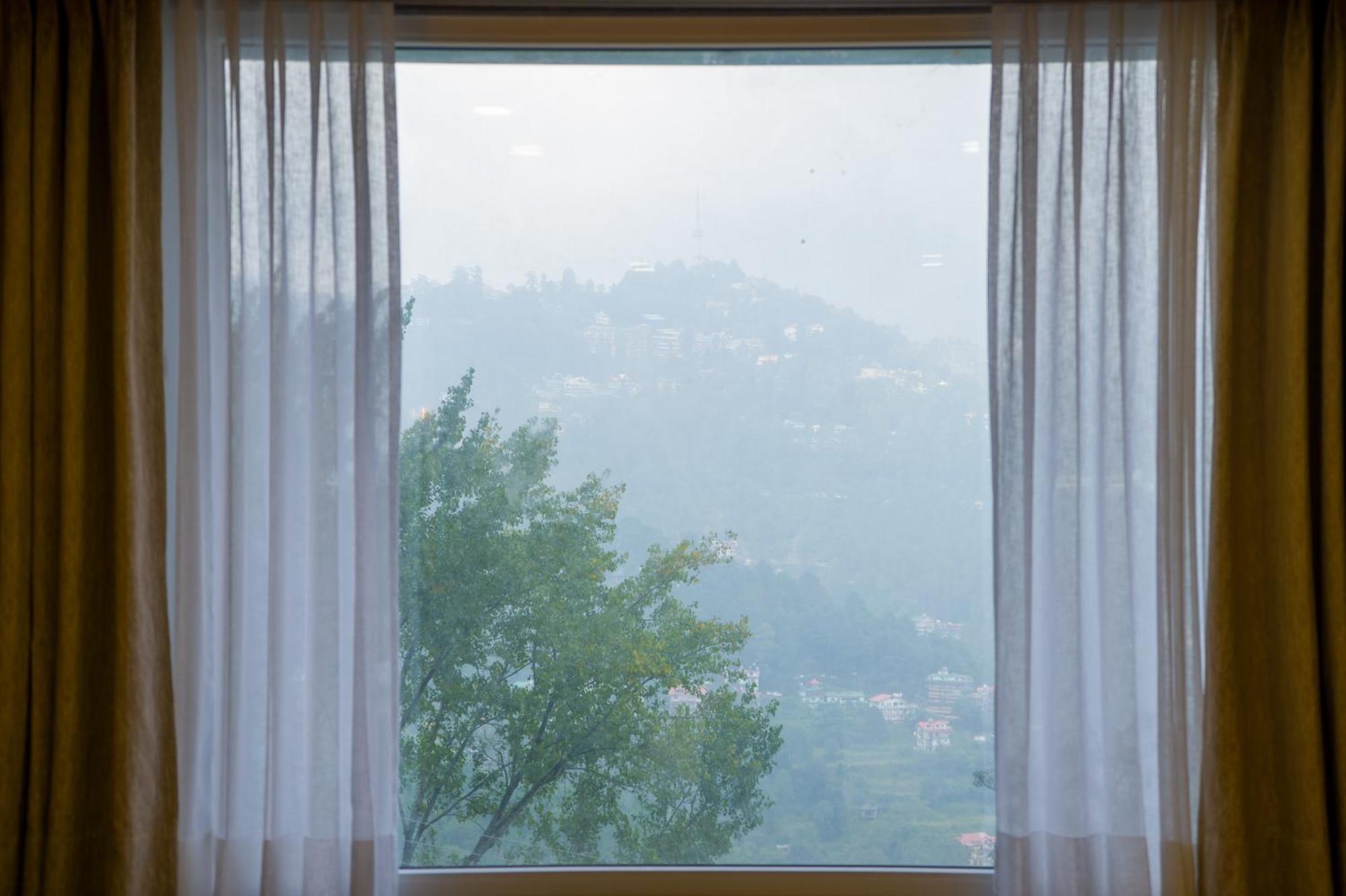 Alaya 3bhk With Garden -evaara Woods Ridge