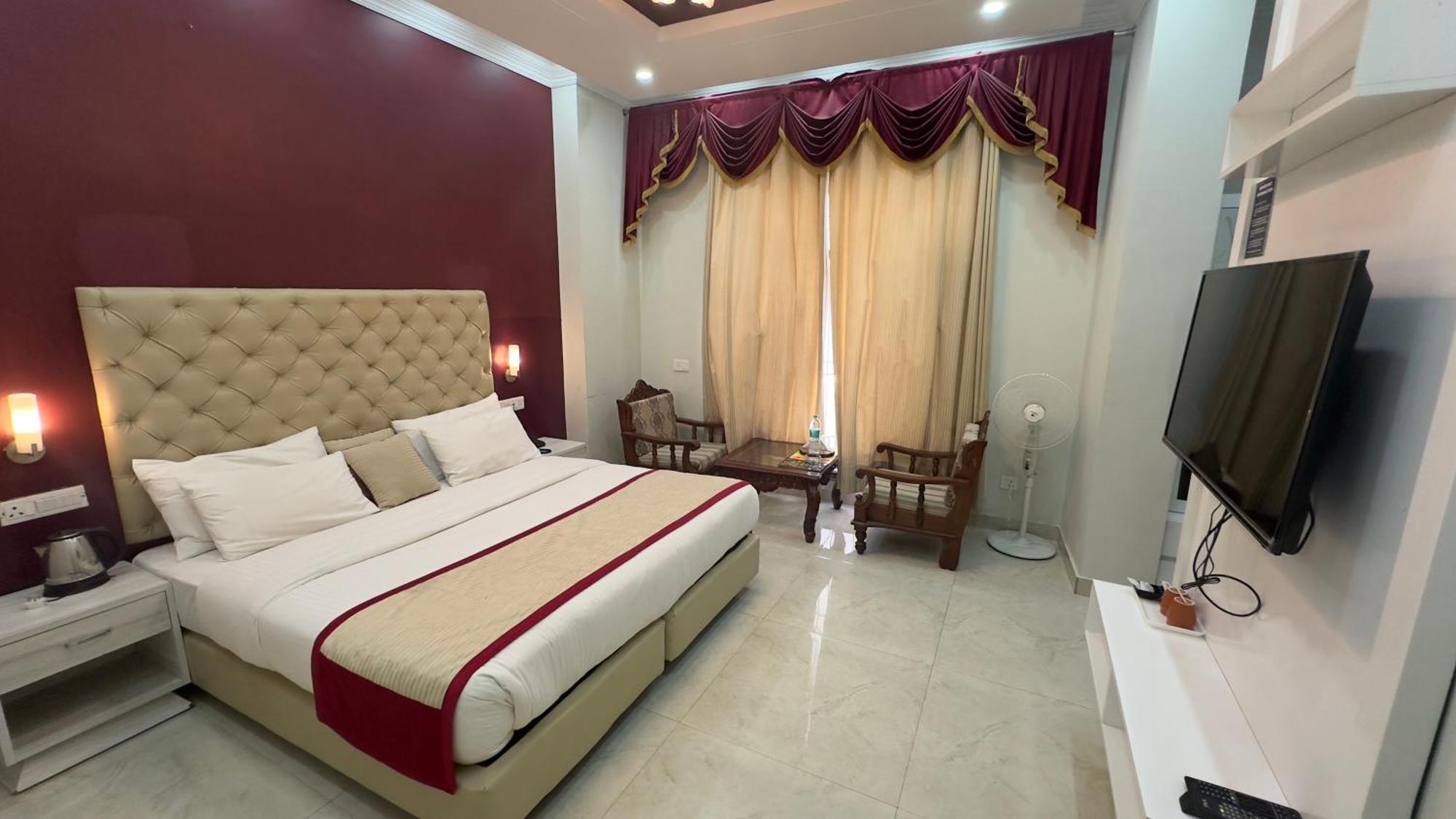 Nest Guest house *