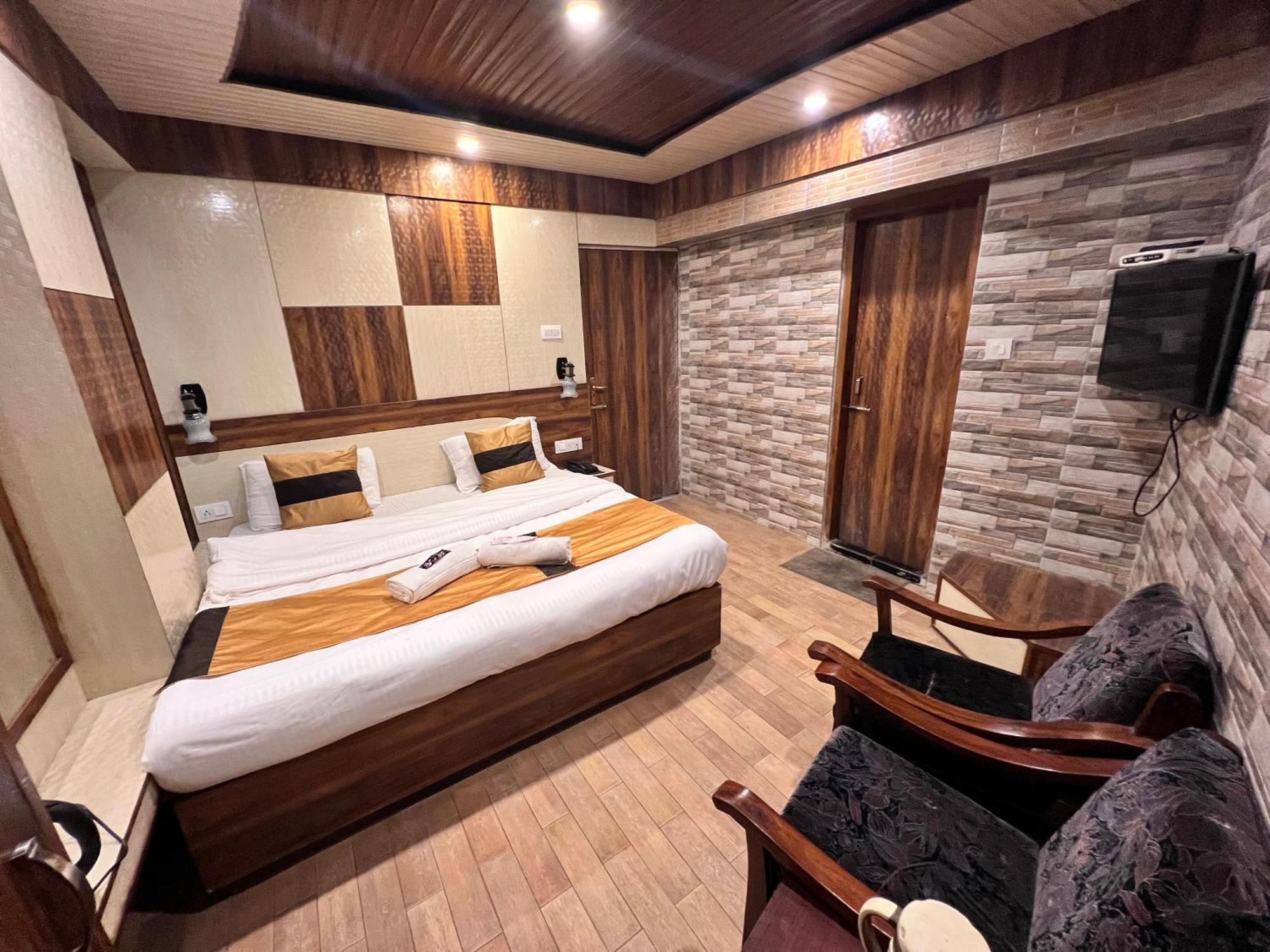 Victory Since 1979 Hotel