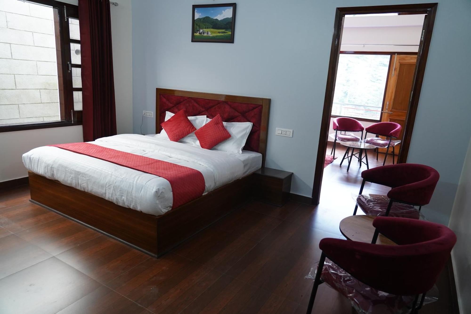 Nature's Nest Hotel 2*