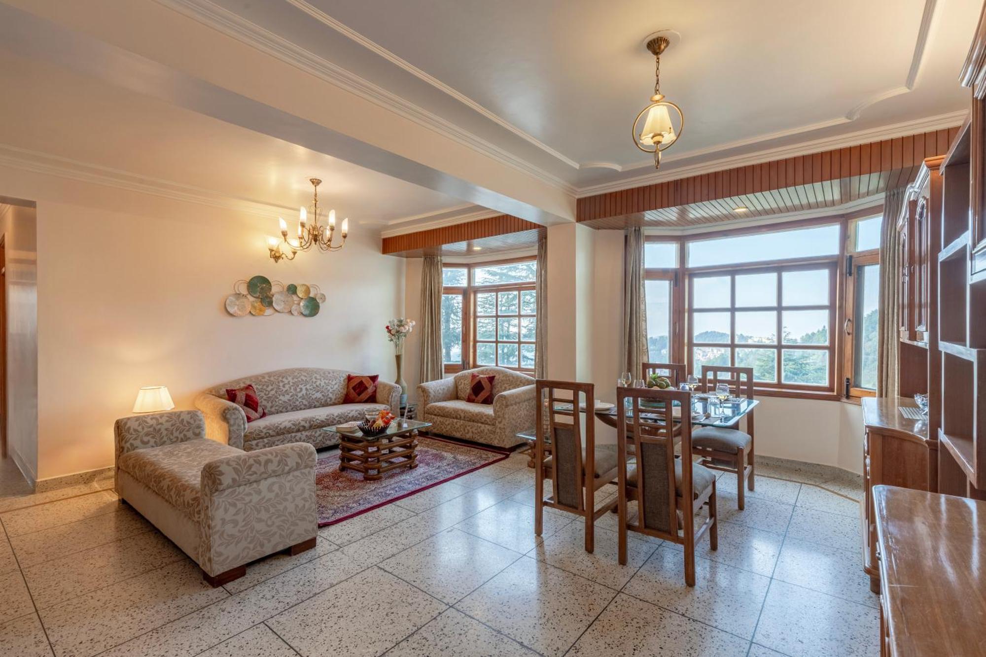 Elivaas 2 Bhk With Hills View & Restaurant - Hemkunj Bloom *