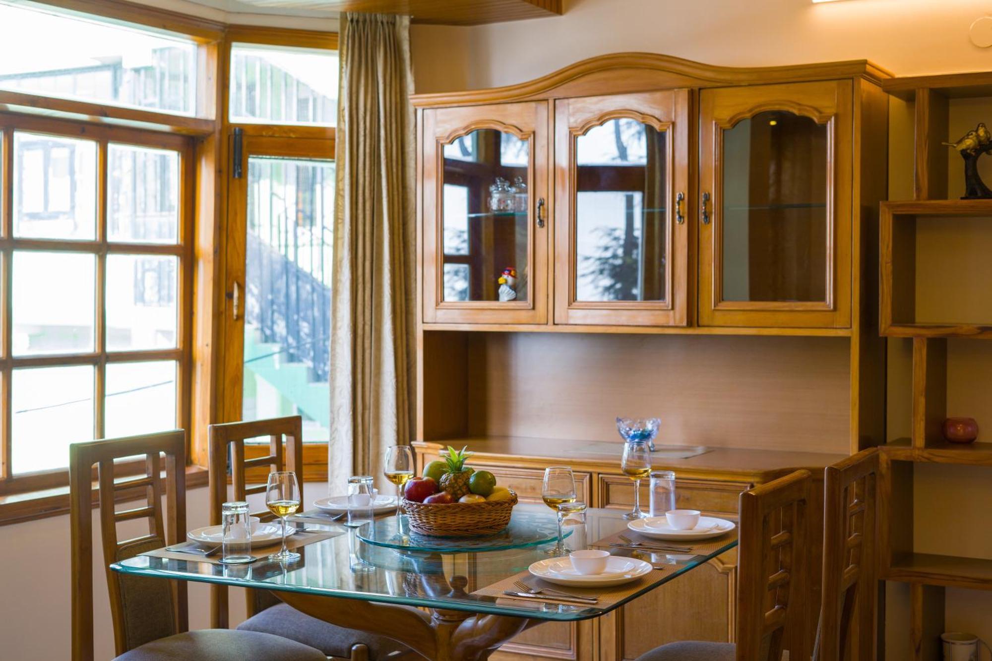 Elivaas 2 Bhk With Hills View & Restaurant - Hemkunj Bloom Shimla