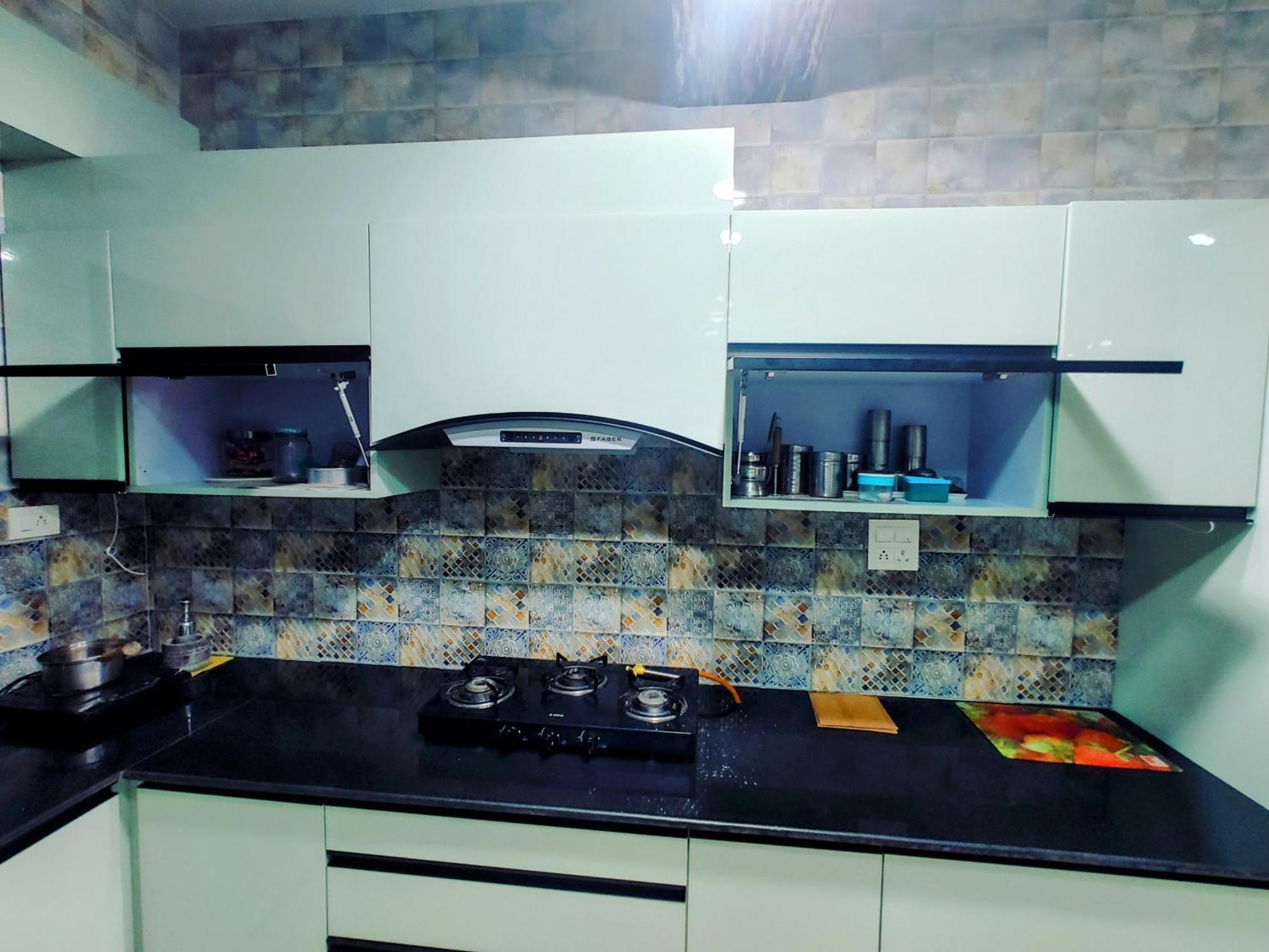 Whispering Meadows U Get Entire 3 Bhk Apartment *