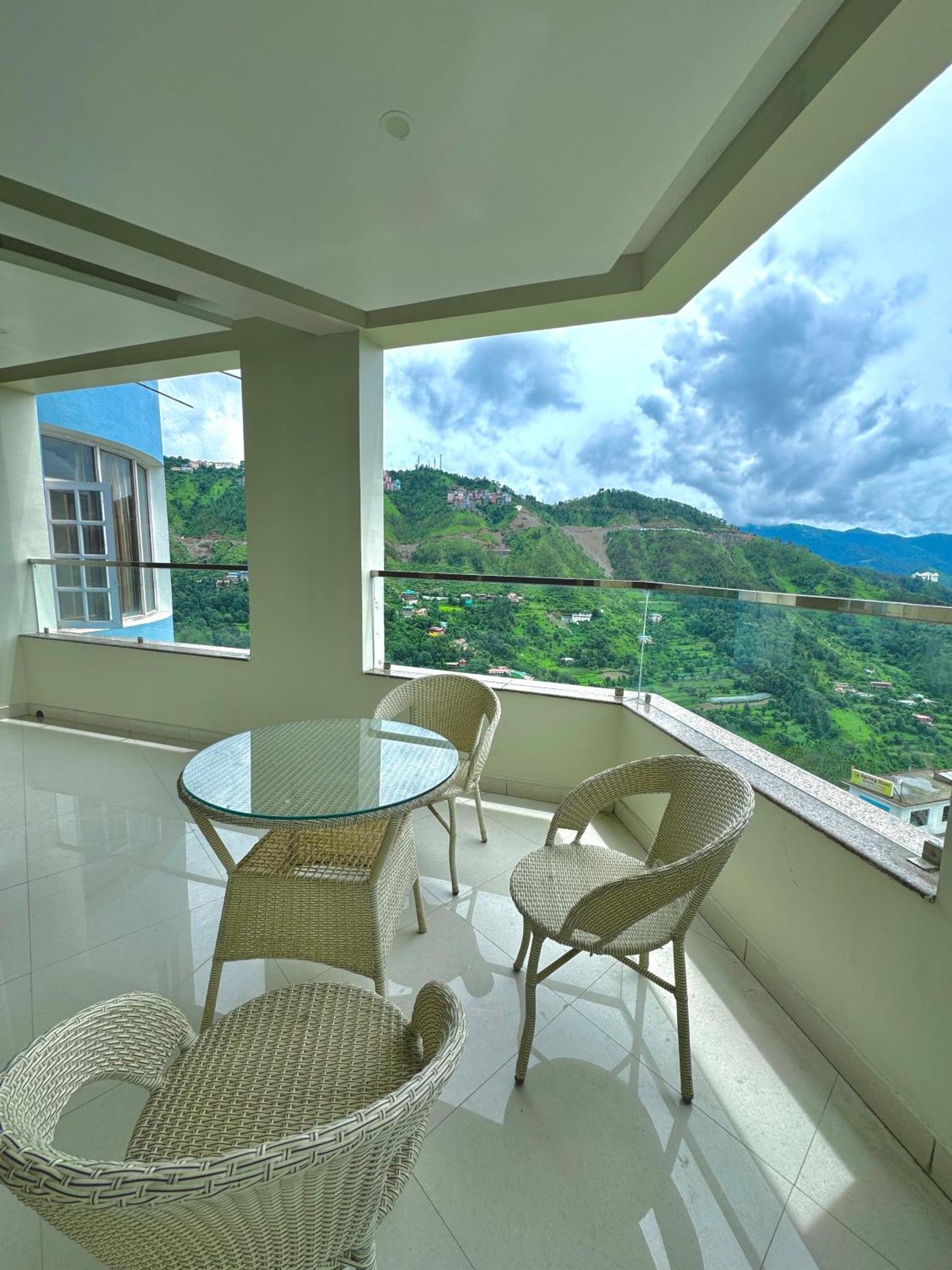 Hotel Hydrangea Heights By Ptw 3*
