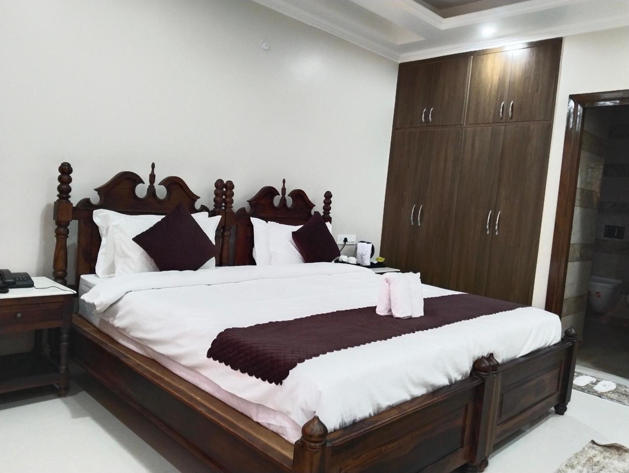 Hydrangea Heights By Ptw Hotel Shimla