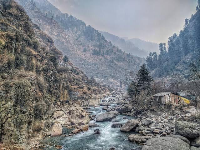 The Tranquility Retreat Kufri I Vacations I Conference I Mice I Couple Friendly I Balcony & Mountains View I By Exotic Stays Hotel Shimla
