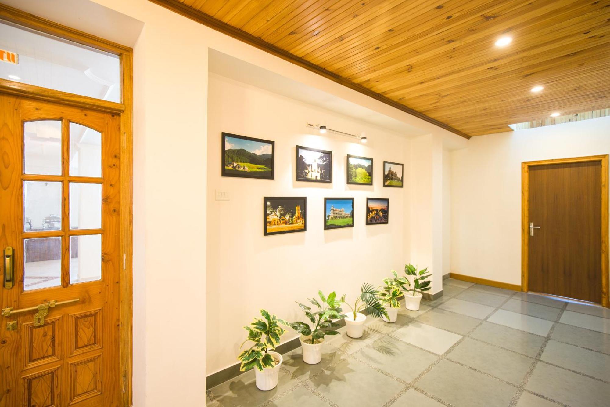 Villa Elivaas 2 Bhk With Hills View & Restaurant - Hemkunj Bloom *