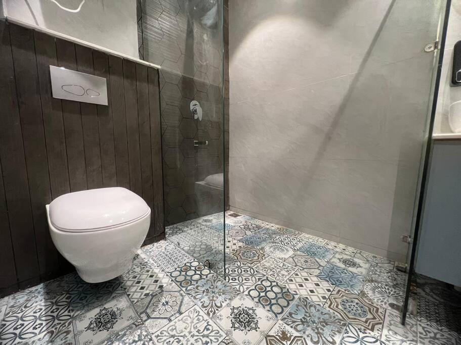 Peaceful 2bhk Flat At Shogi Apartment