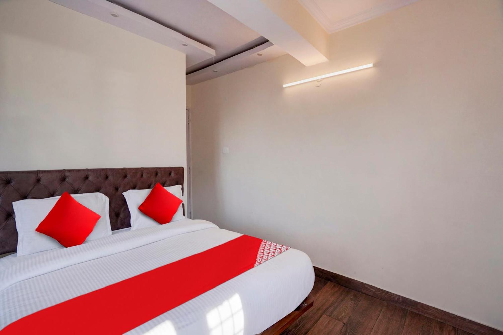 O Apasara Hotel *