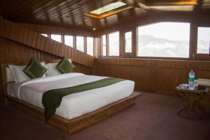 The Golden Paradise Hotel Shimla