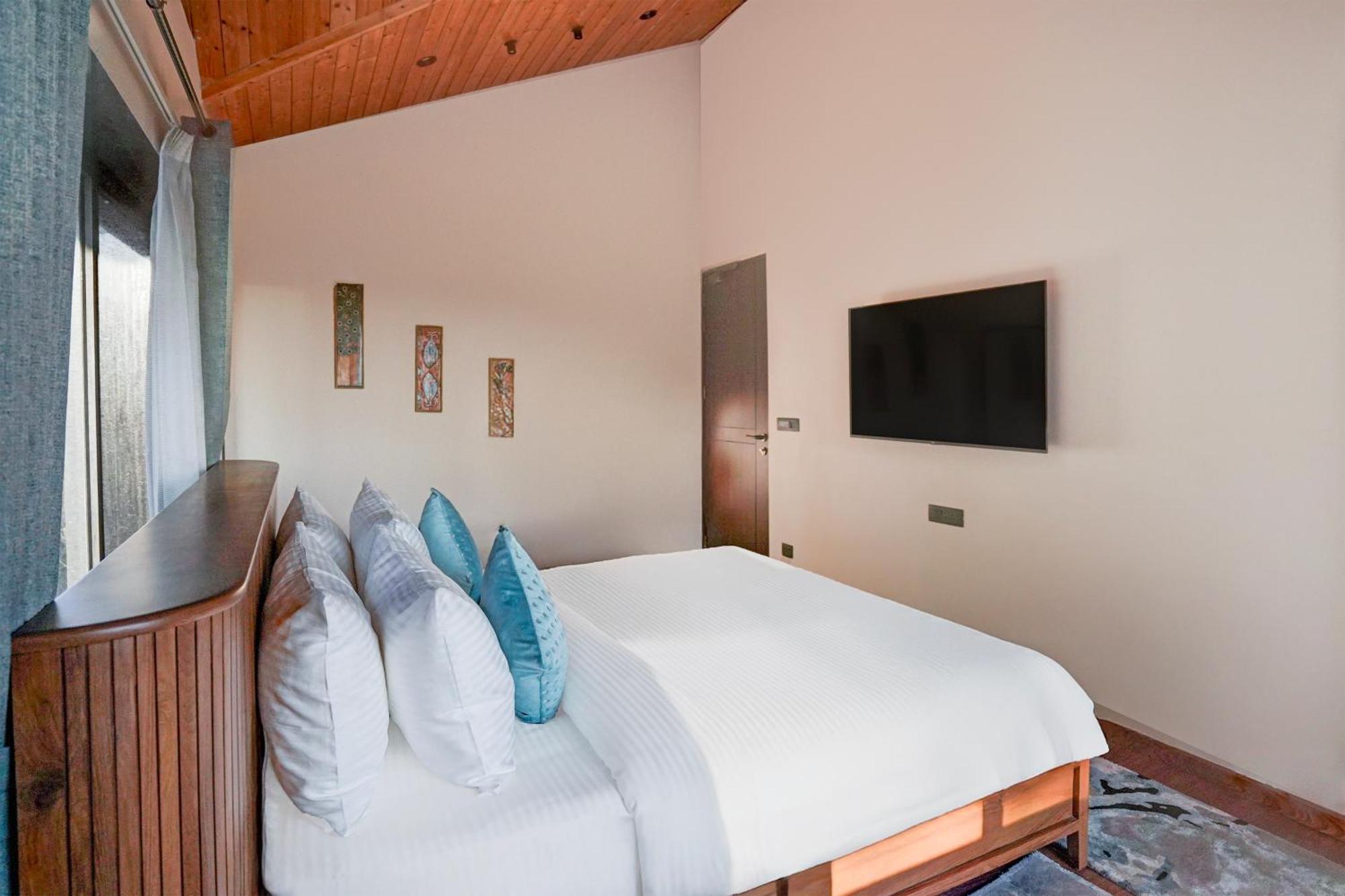 Sunday Premium 5 Bhk Kufri, 4* Shimla