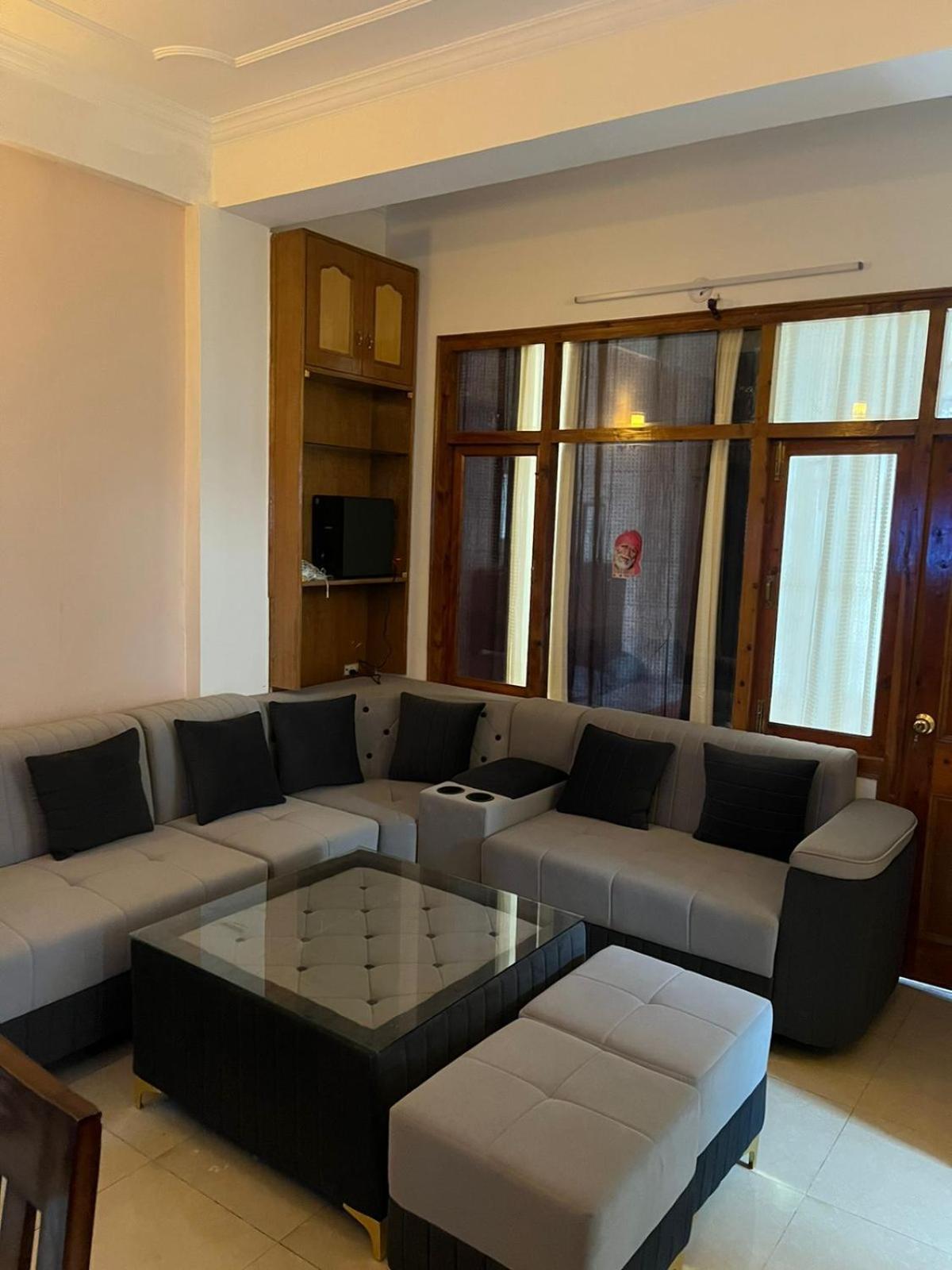Hm Apartment Shimla