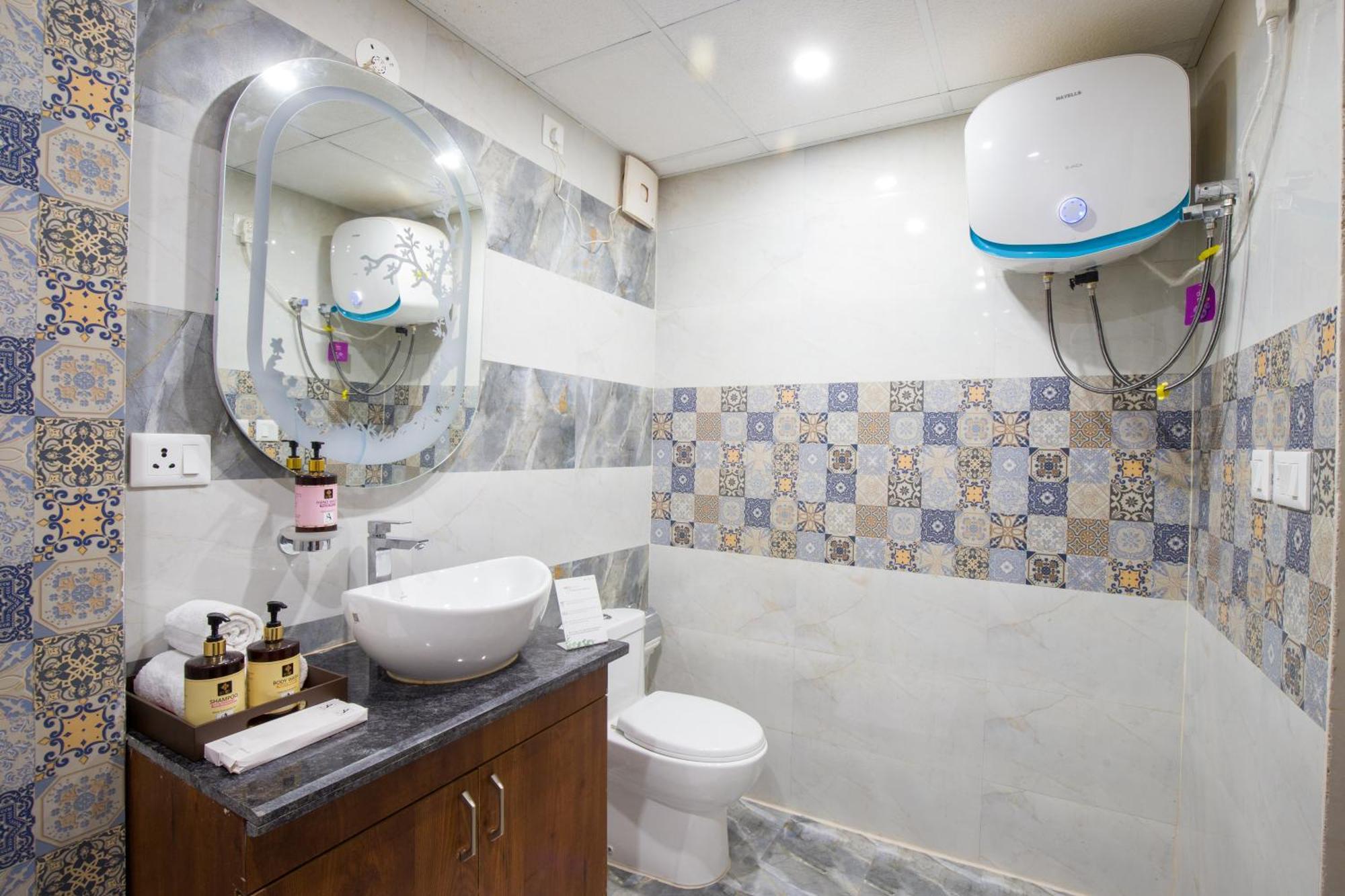 Alaya Lafu House Hearth With Hill Views Holiday home Shimla
