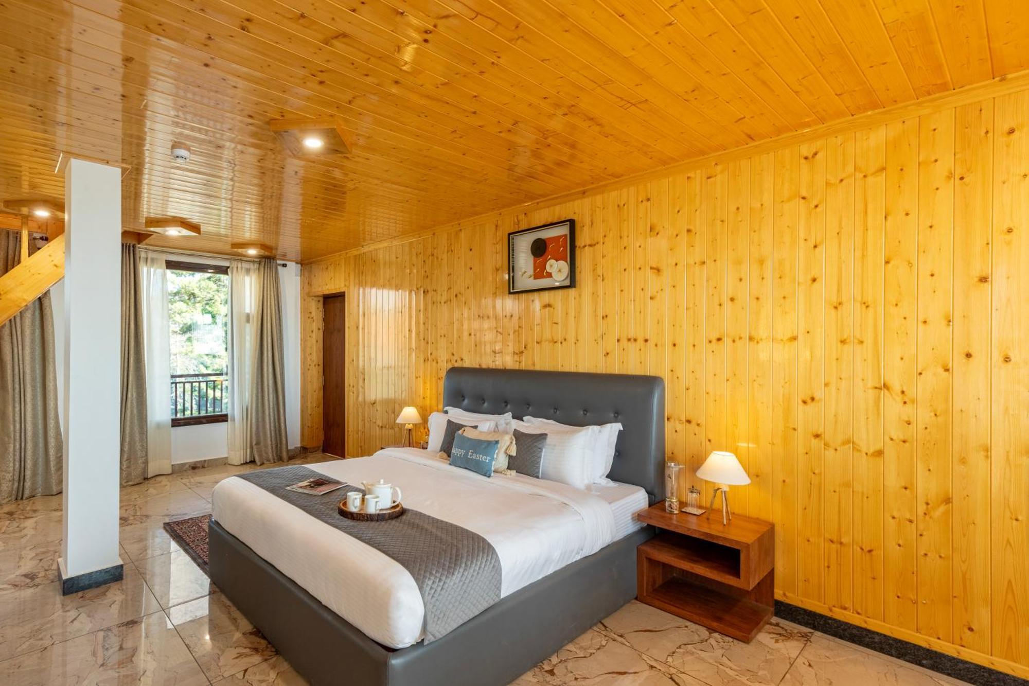Alaya Lafu Woodscave With Attic & Hill Views * Shimla