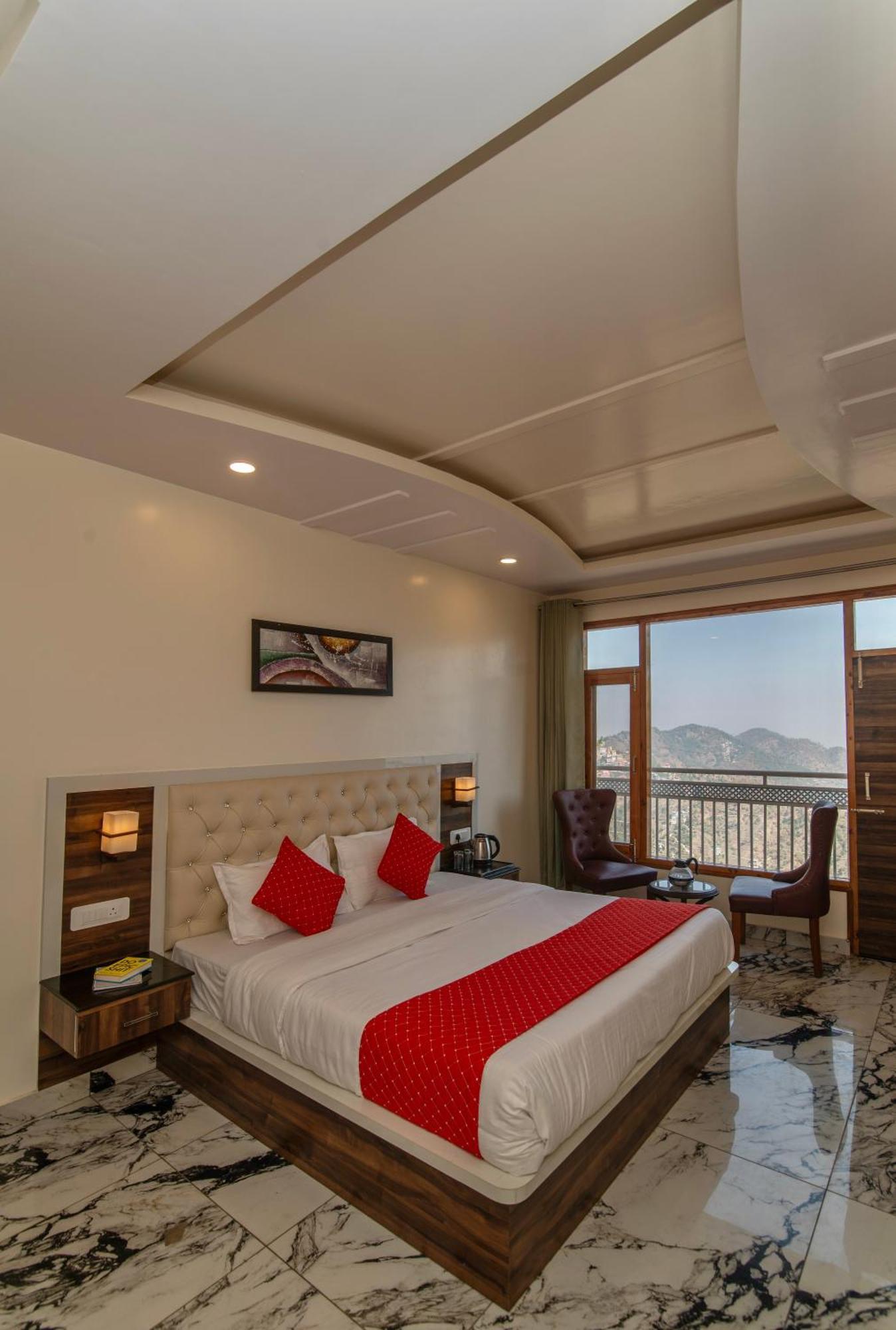 Hillside Hotel