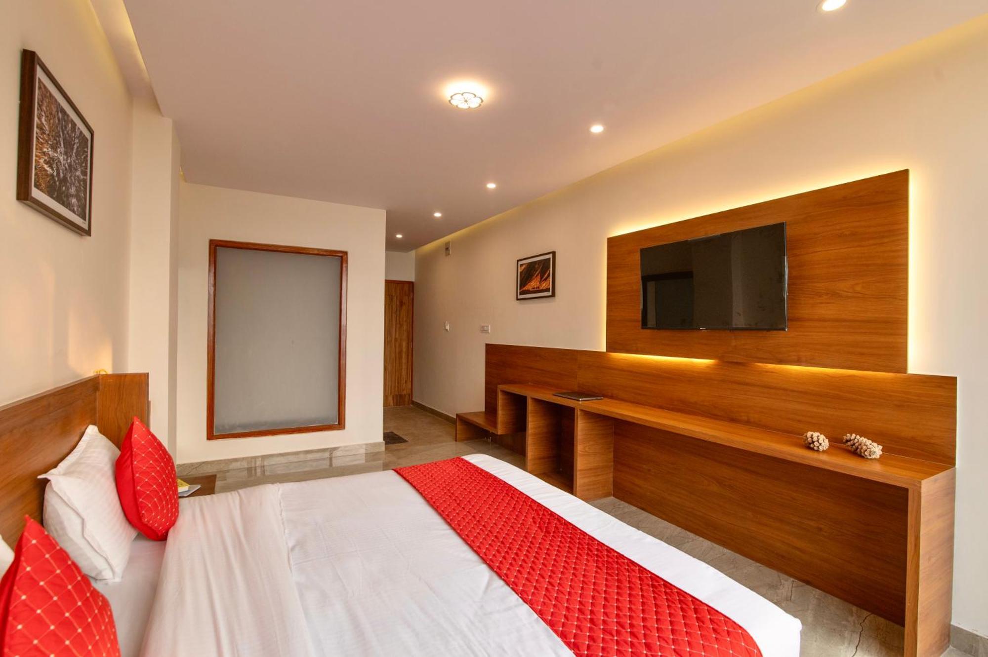 Hillside Hotel Shimla
