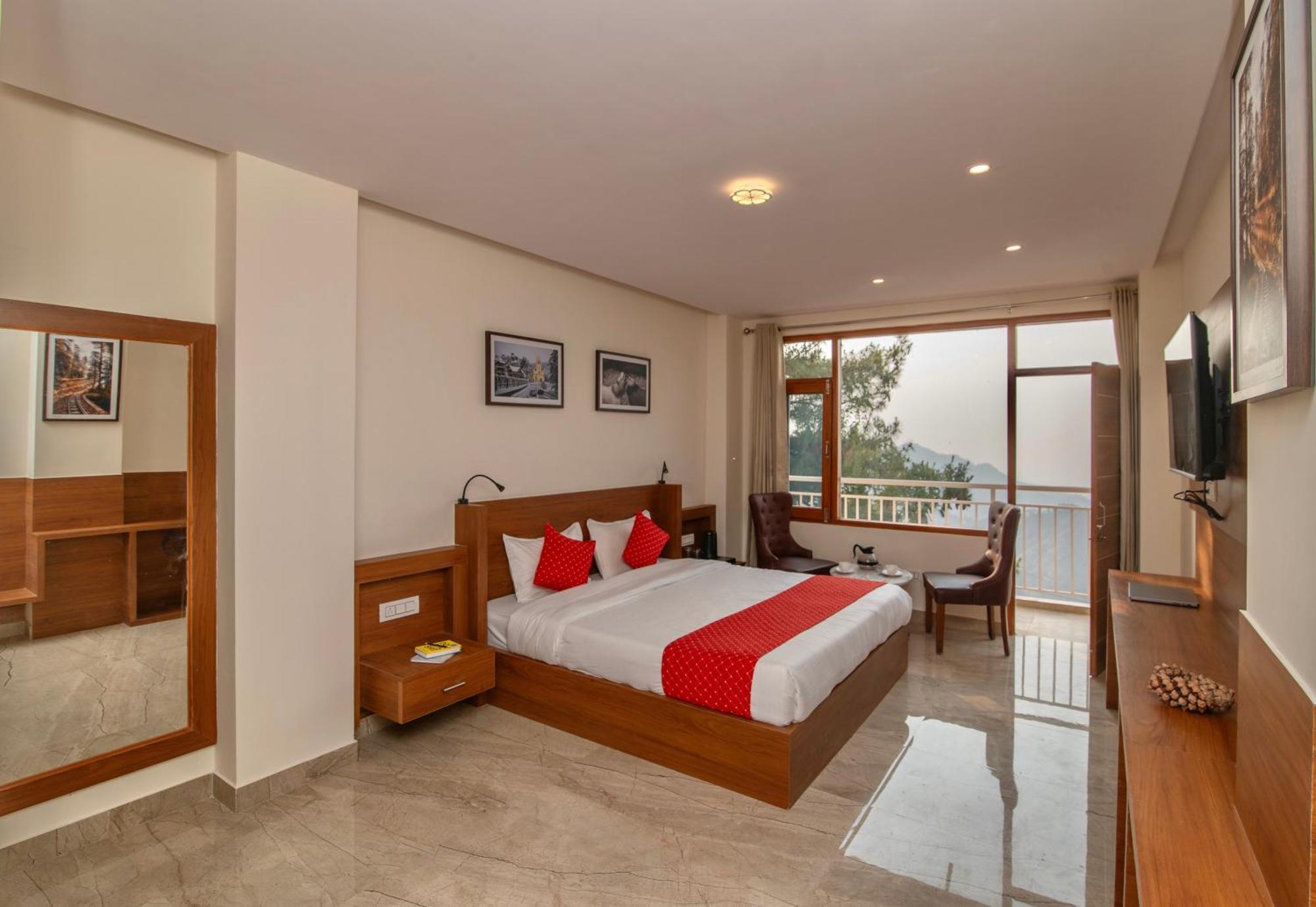 Hotel Hillside