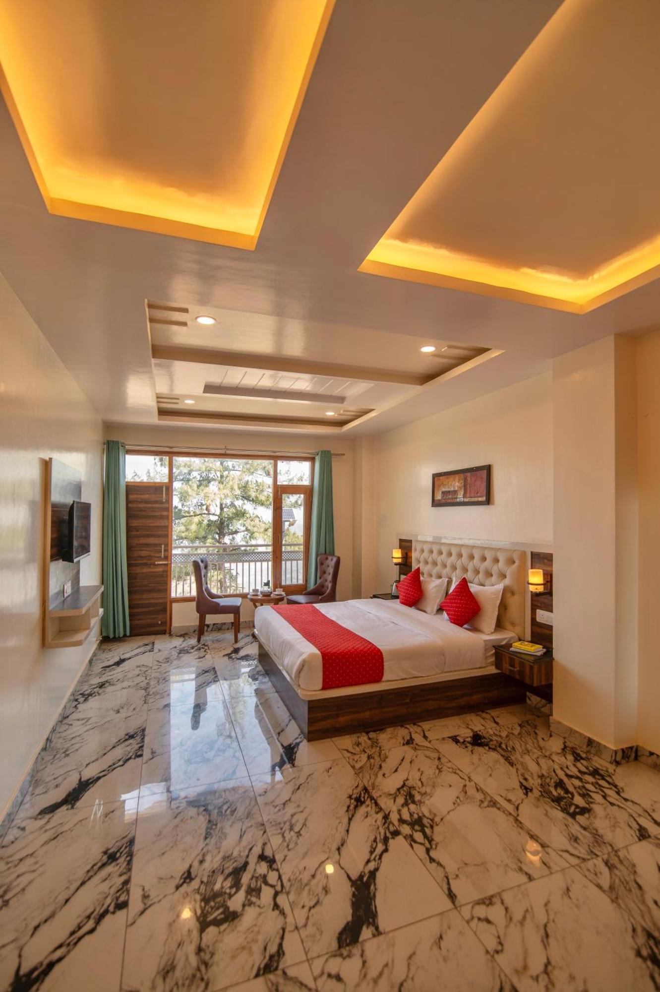 Hotel Hillside