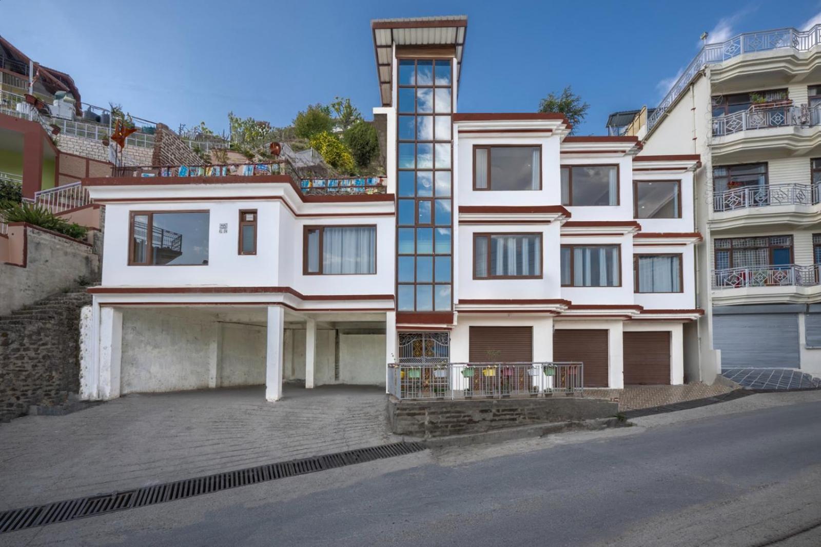 Charming Hills By Him Haults Hospitality Hotel