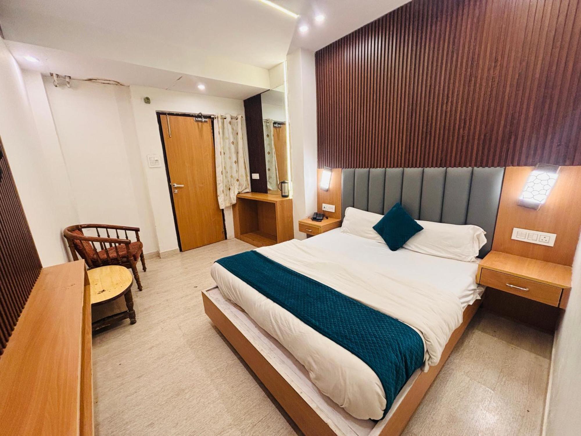 Ganga !! Near Mall Road !! Budget Friendly !! Guest house Shimla