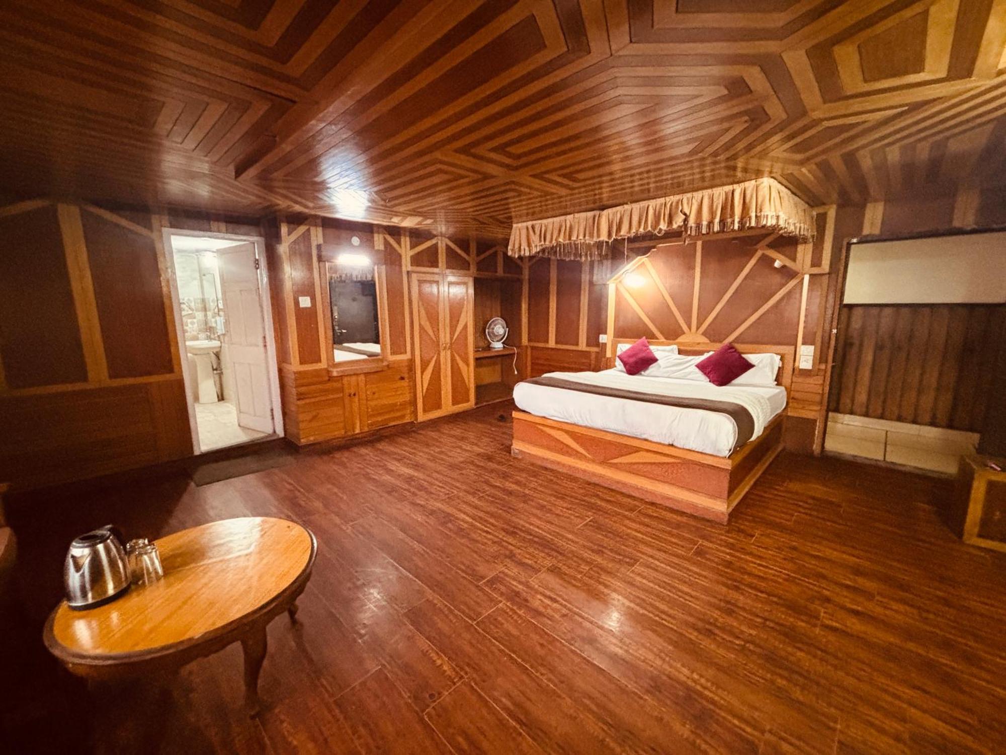 Ganga !! Near Mall Road !! Budget Friendly !! * Shimla