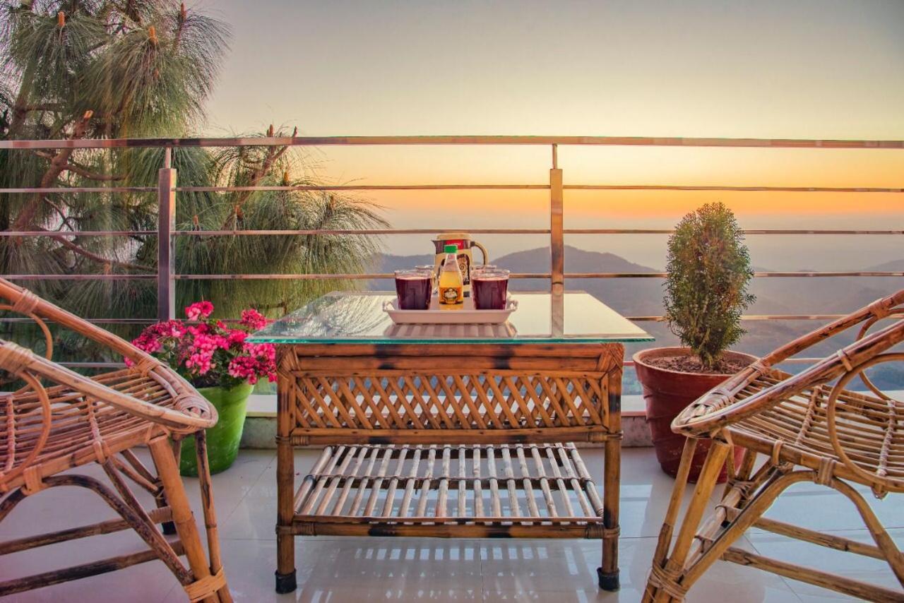 The Summer Retreat Kufri I Charvi I Party & Music I Sky Bonfire I By Exotic Hotel