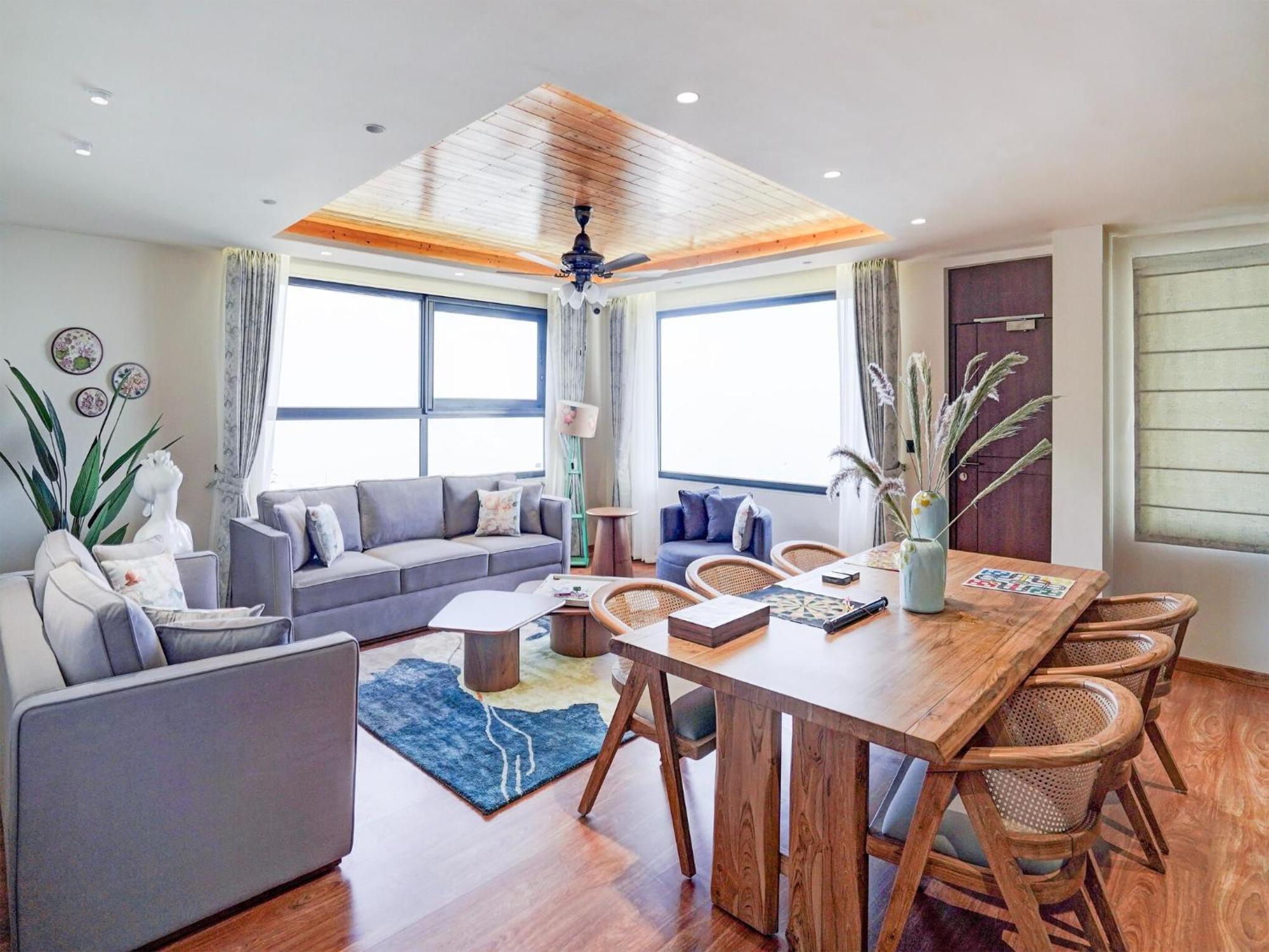 Villa Sunday Premium 5 Bhk Mihika,