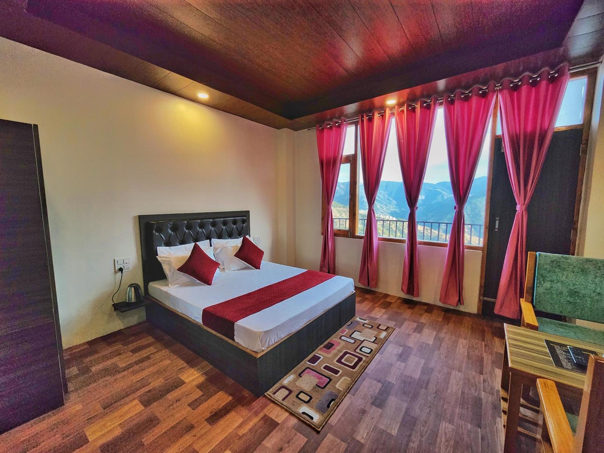 Bed & Breakfast Royal Cedar Retreat *