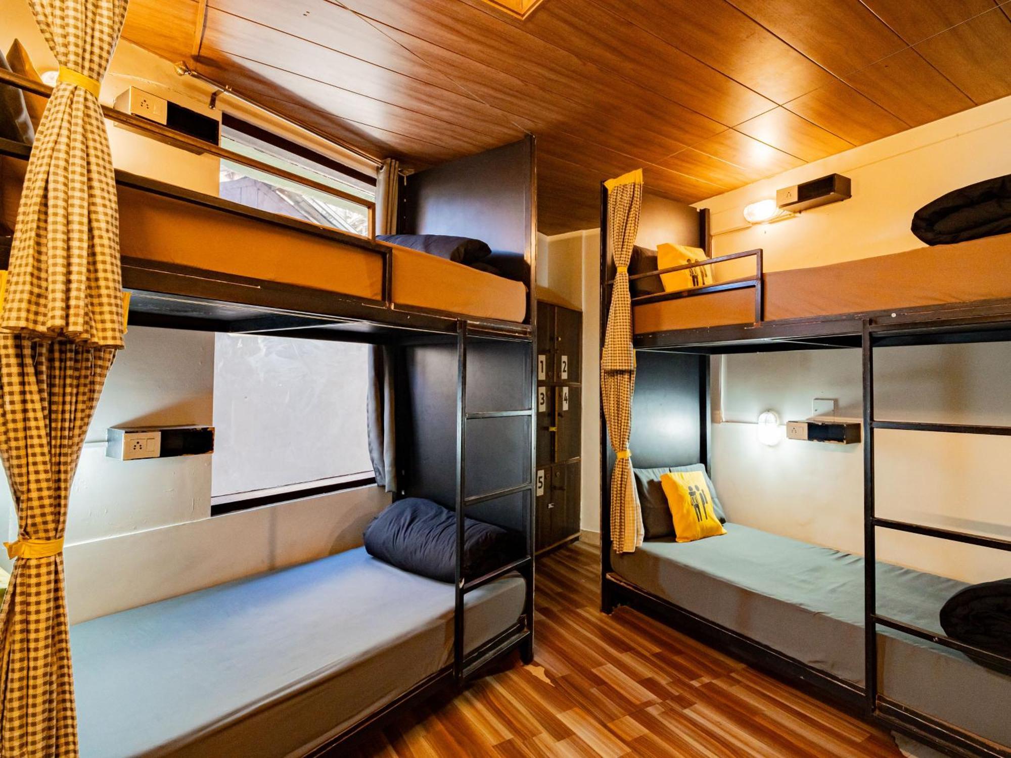 Hostel The *
