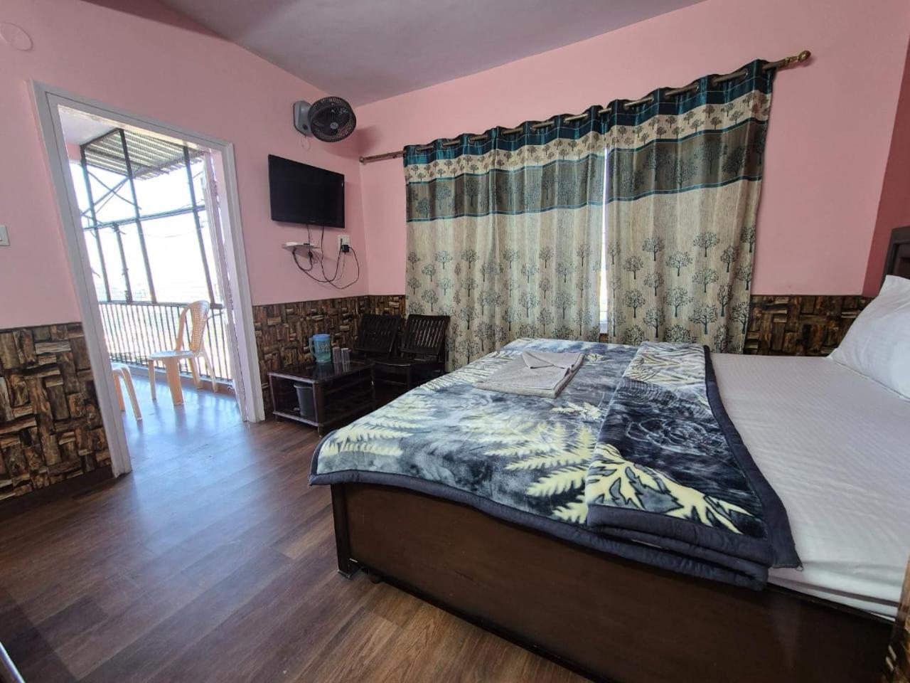Bed & Breakfast Yug Shimla