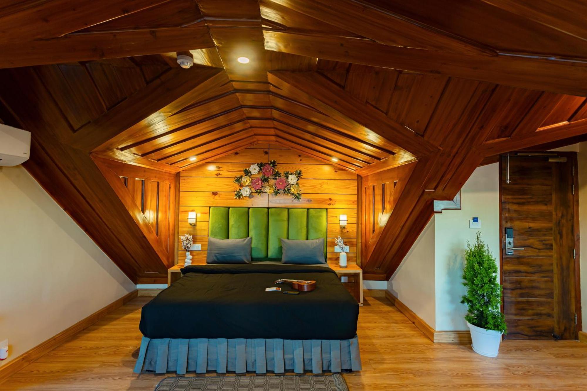Hostel The Shimla, Valley View Shimla