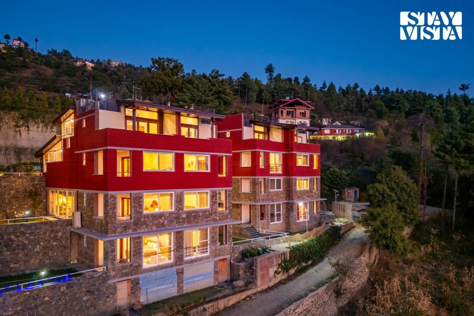 Stayvista At Mist - Elysium Estate With Wifi, Bonfire