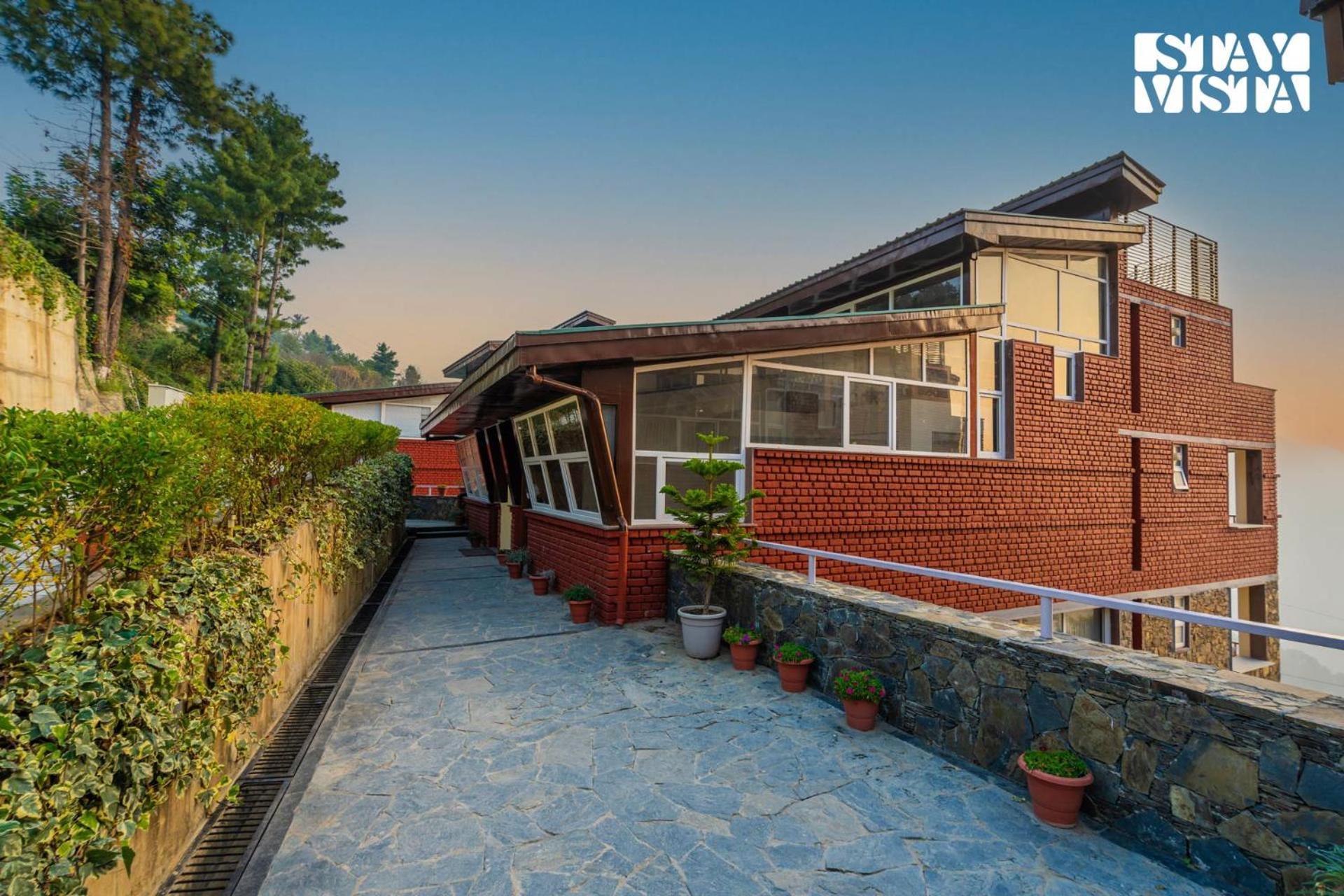 Stayvista At Mist - Elysium Estate With Wifi, Bonfire Shimla